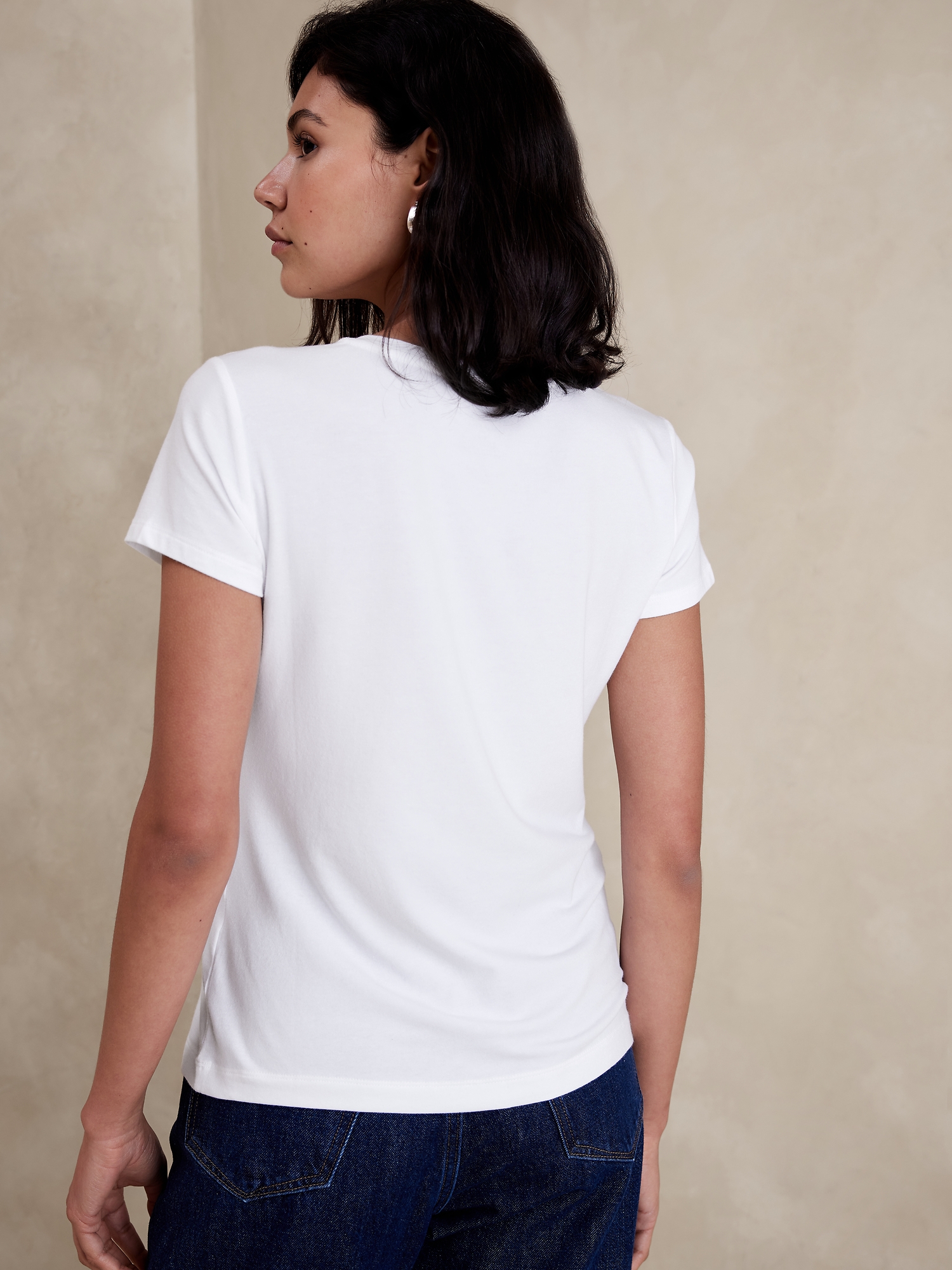 Timeless V-Neck T-Shirt