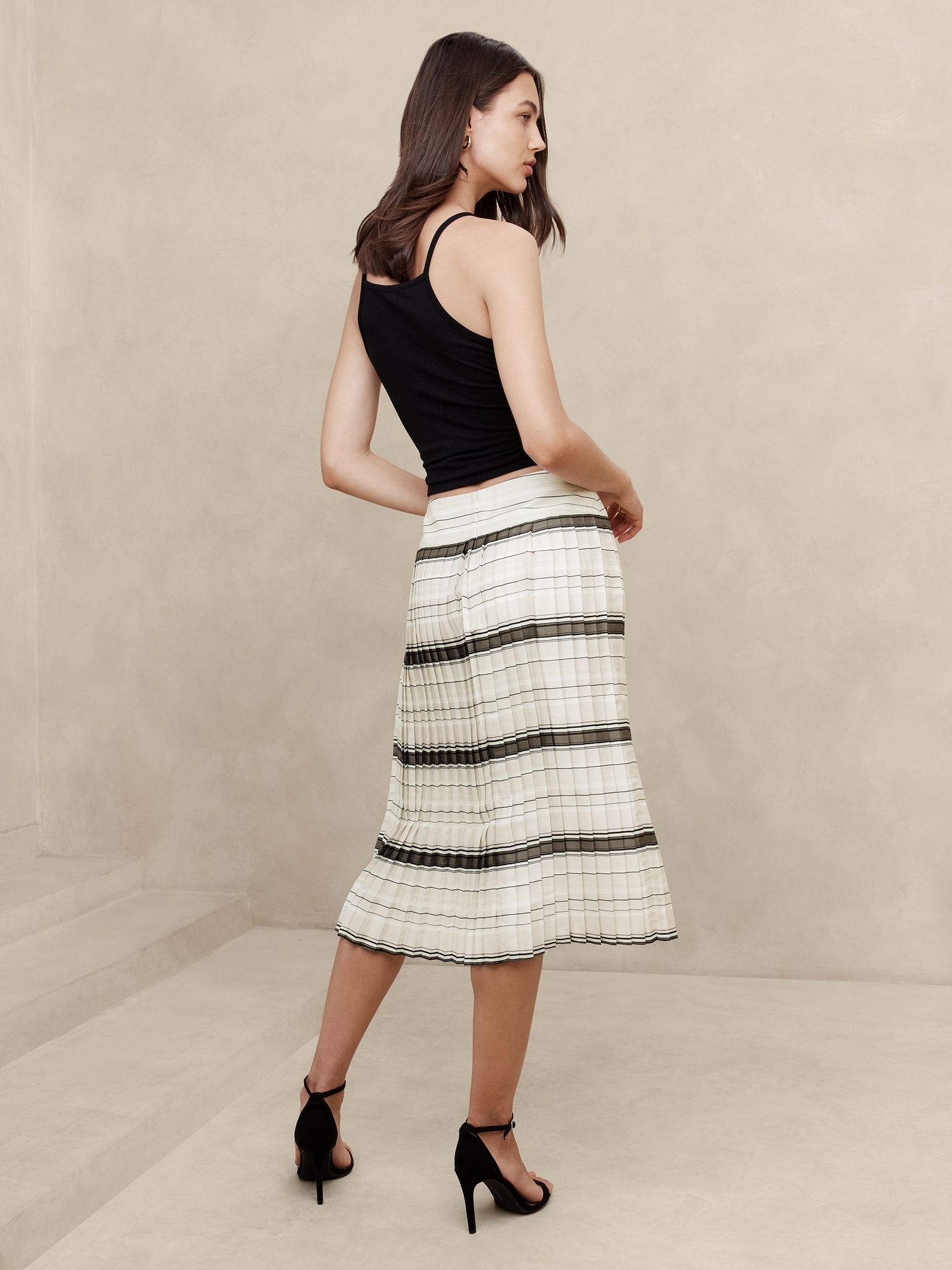 Pleated Midi Skirt