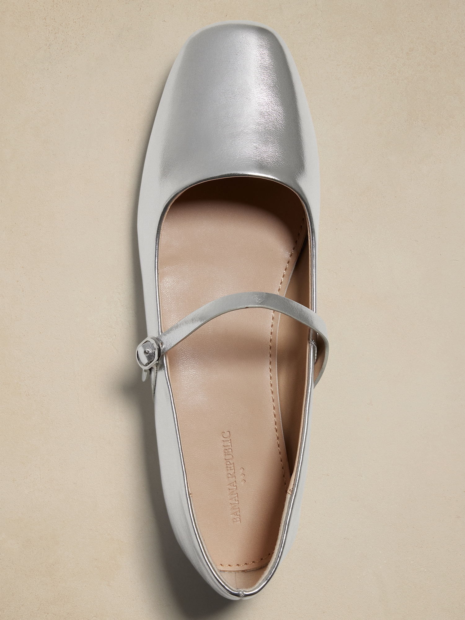 L'image numéro 3 présente Ballerines en cuir végane