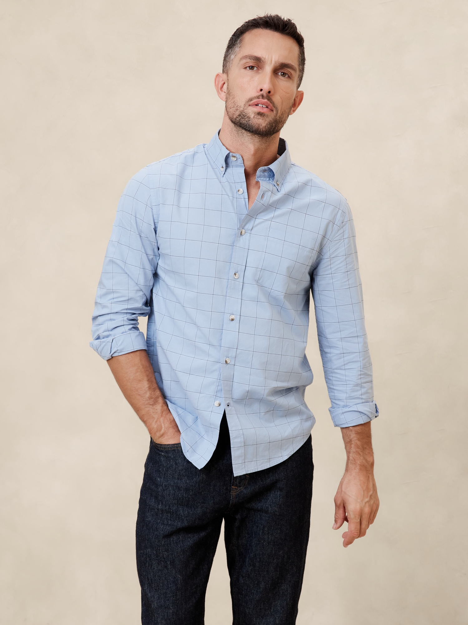L'image numéro 1 présente Chemise ajustée en coton doux