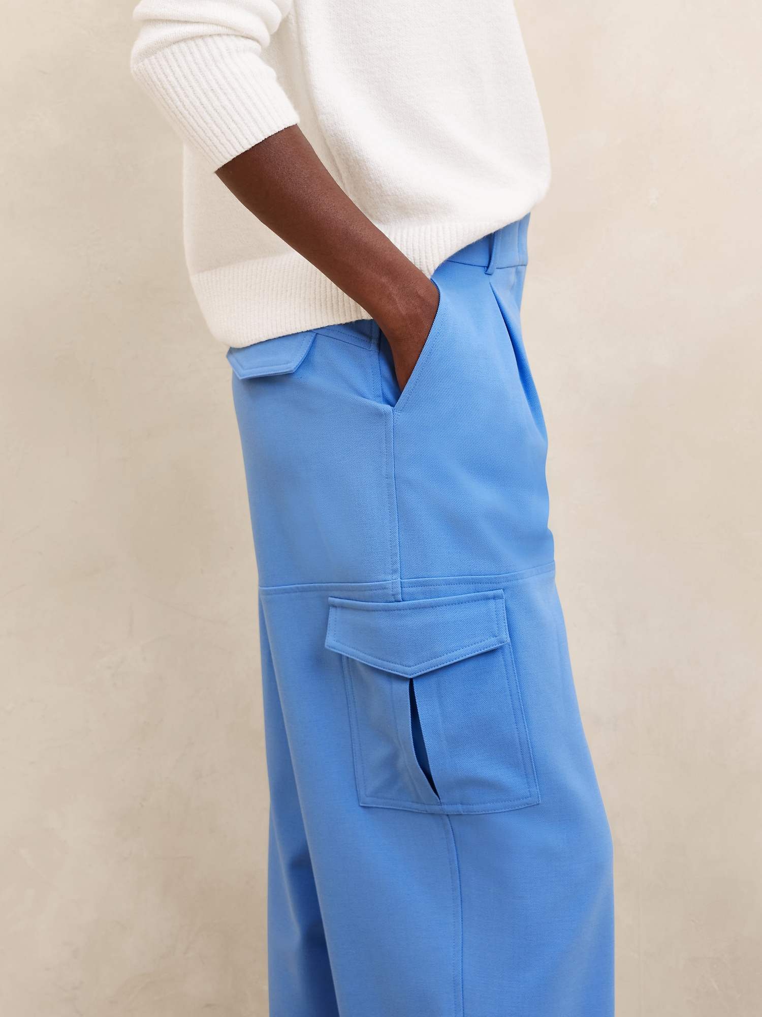 High-Rise Straight Twill Cargo Pant