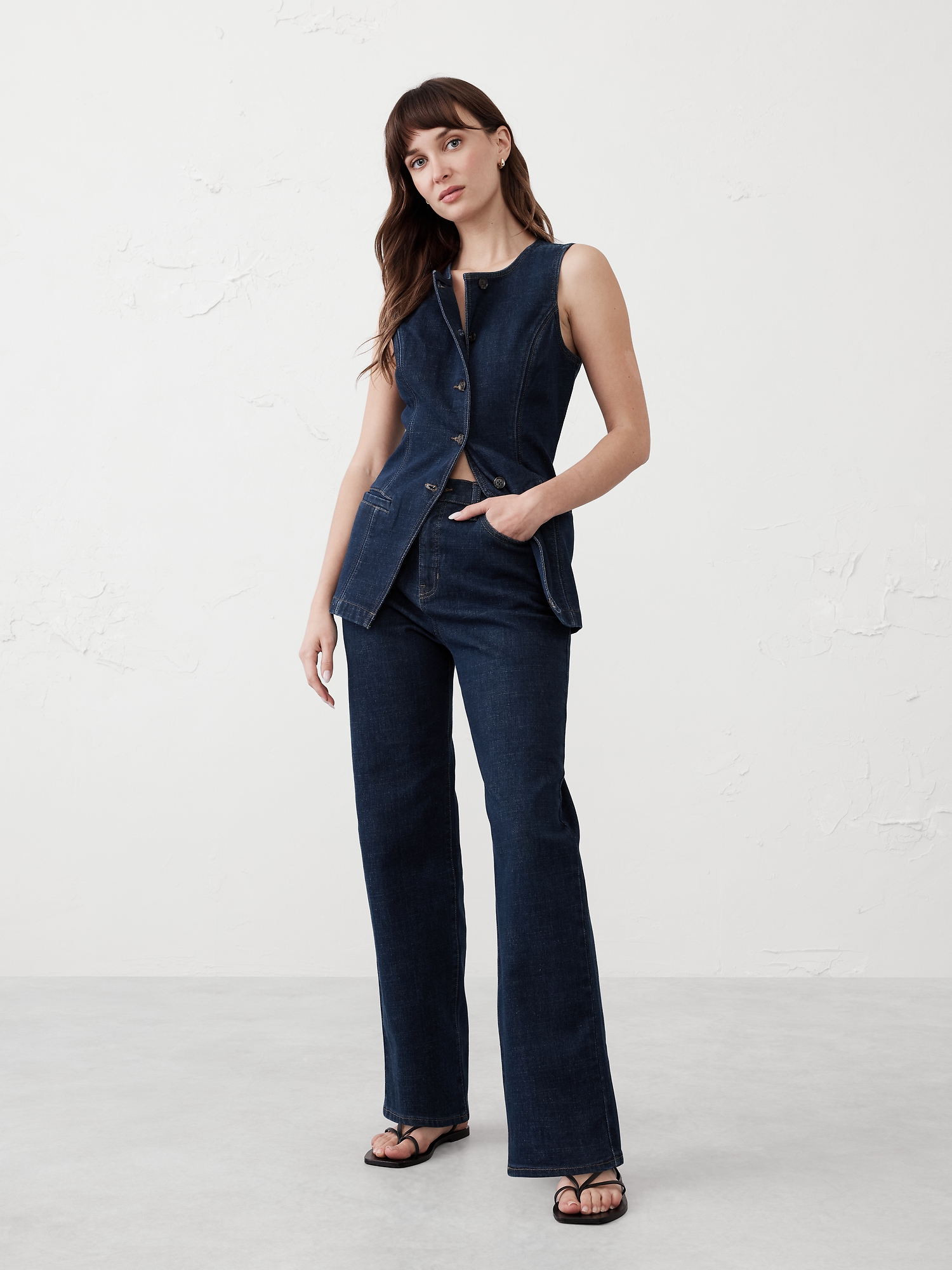 Ultra High-Rise Straight Jean