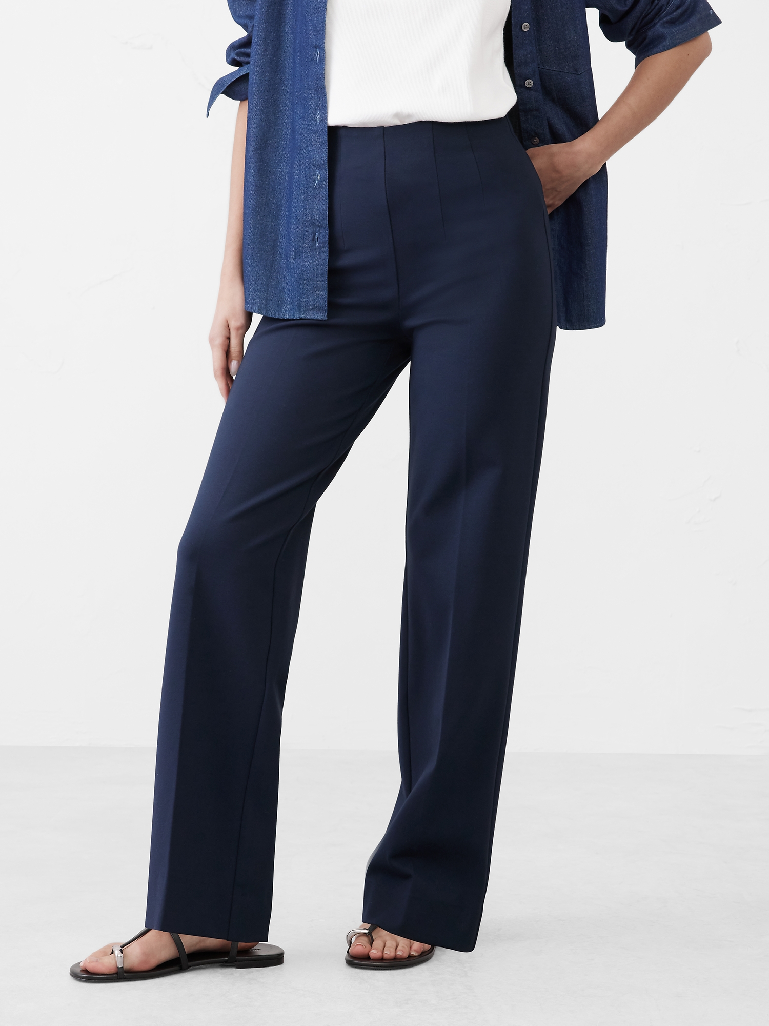 Ponte Straight Pant