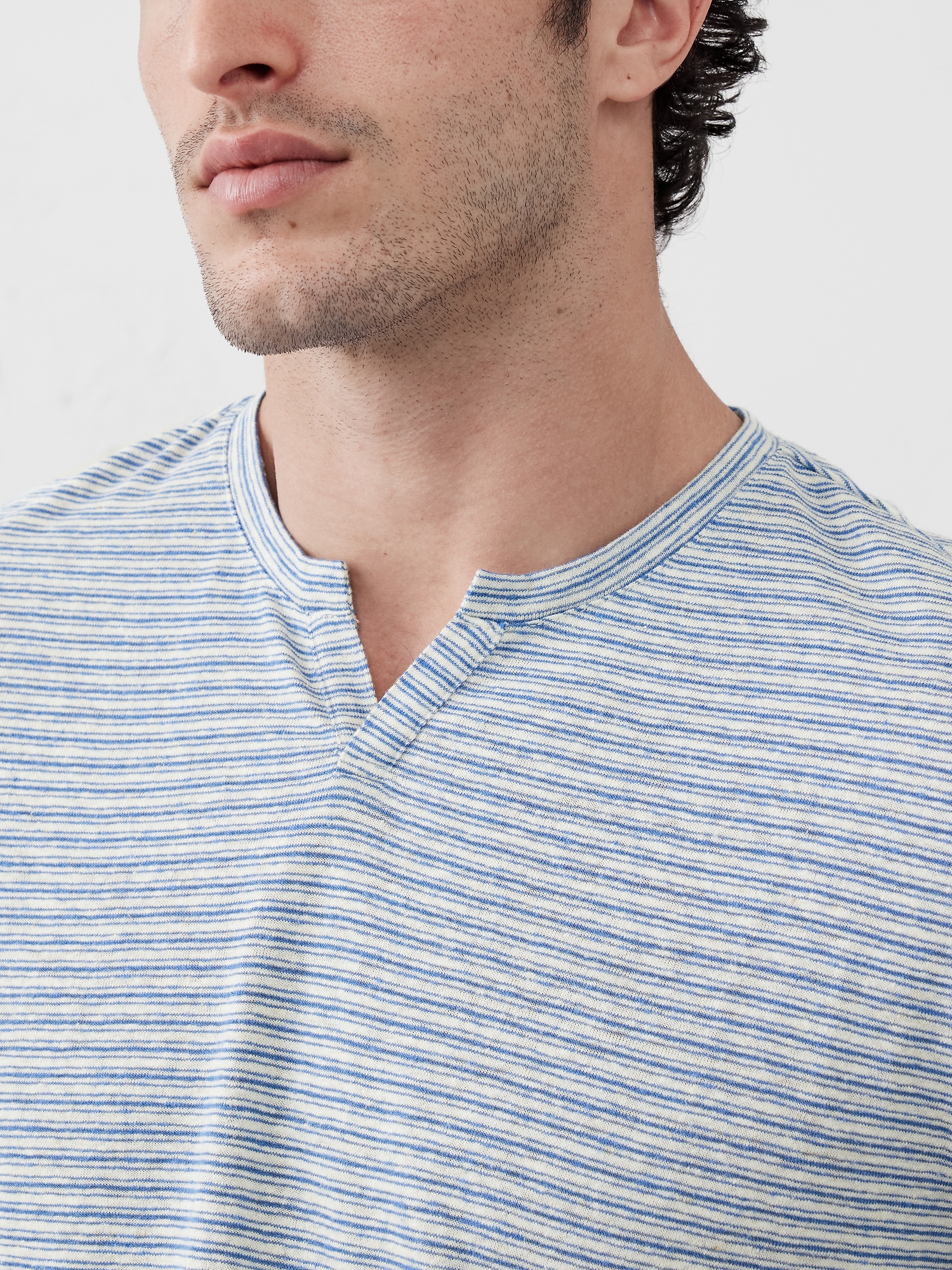 Image number 3 showing, Linen-Blend Notch-Neck T-Shirt