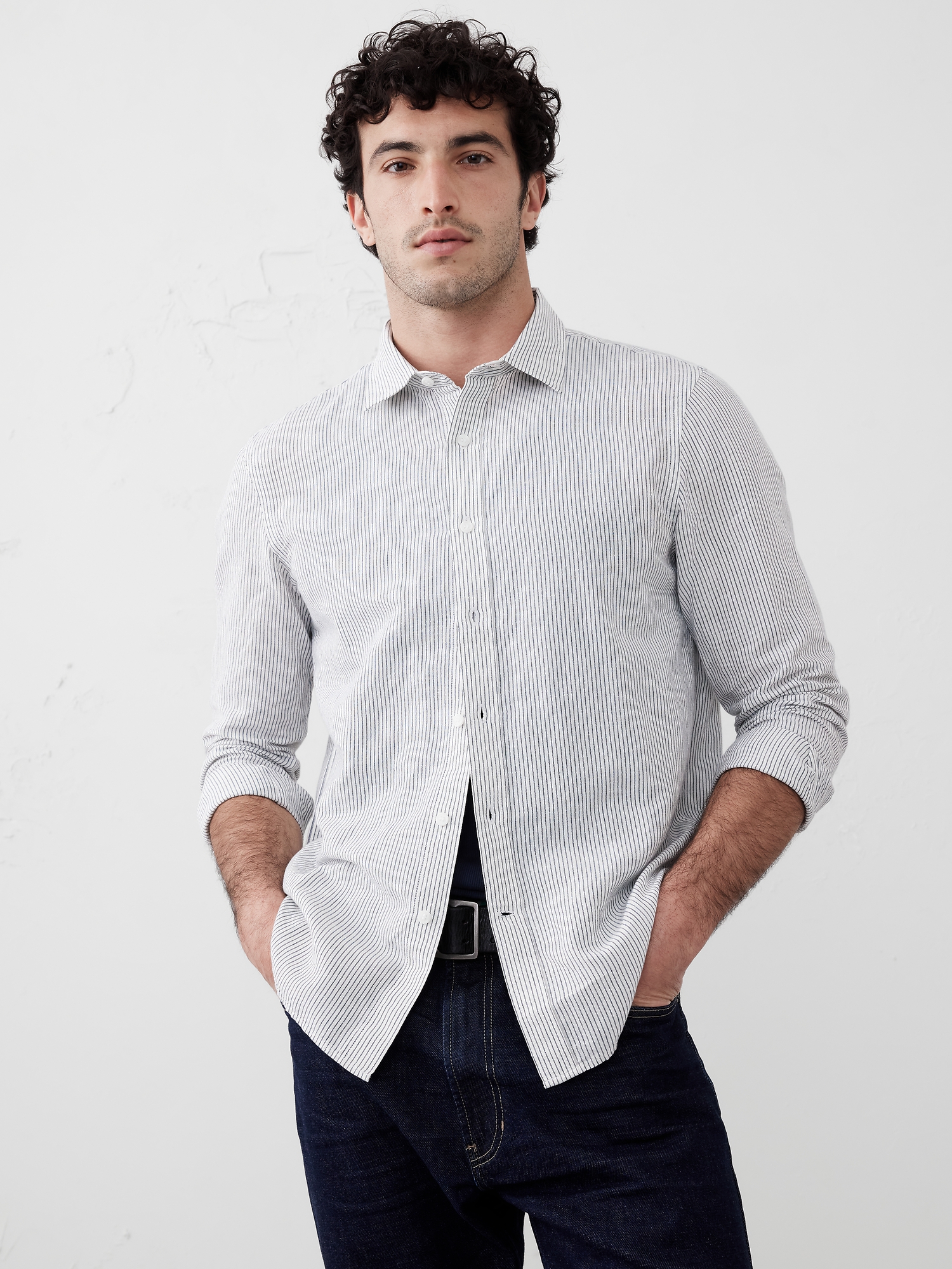 Slim Linen-Blend Shirt