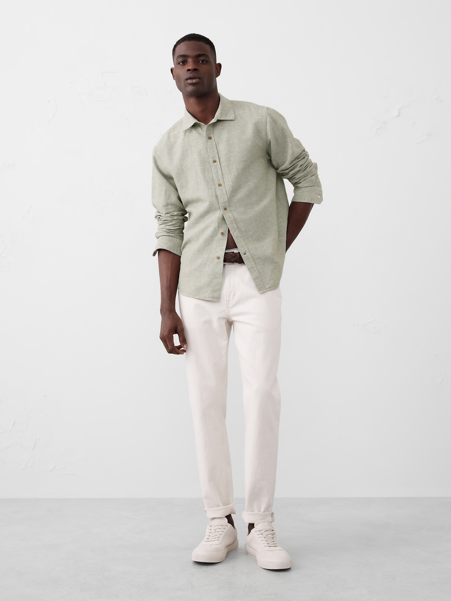 Slim Linen-Blend Shirt