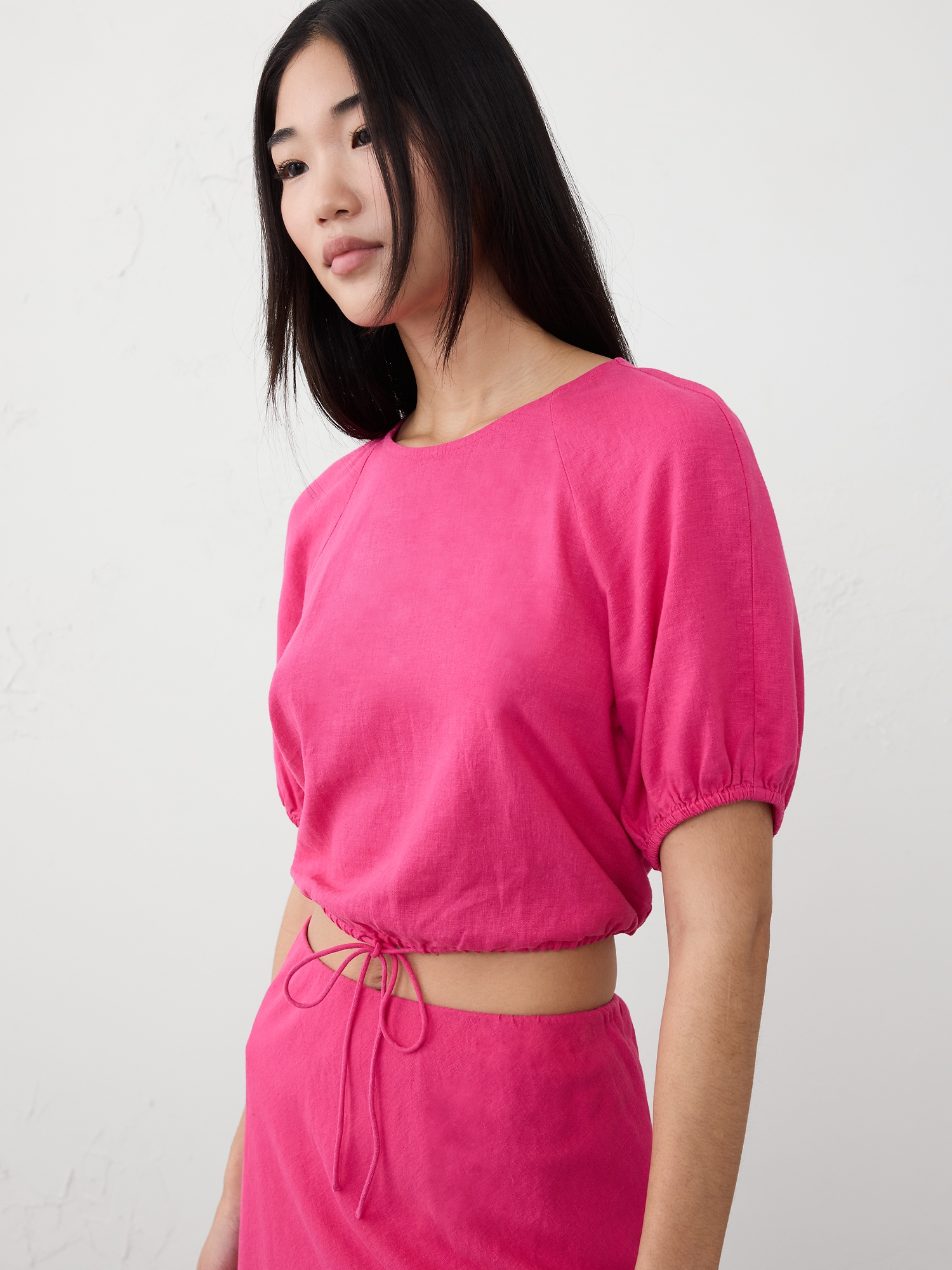 Image number 6 showing, Linen-Blend Tie-Hem Top