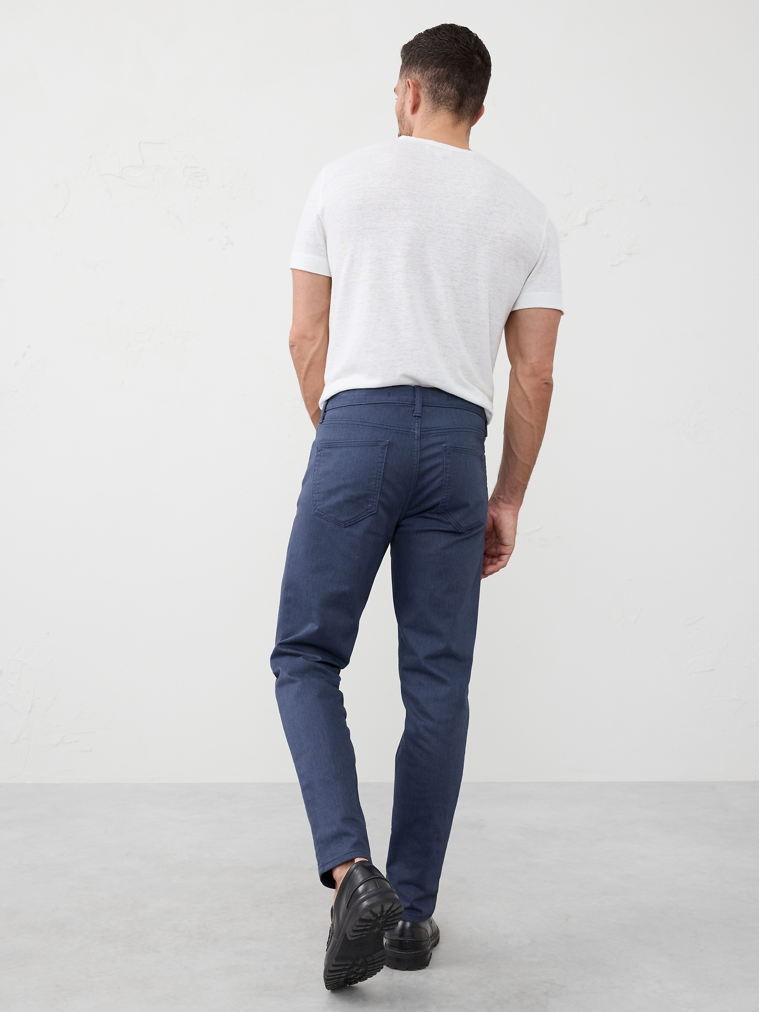 L'image numéro 6 présente Pantalon Voyageur coupe athlétique