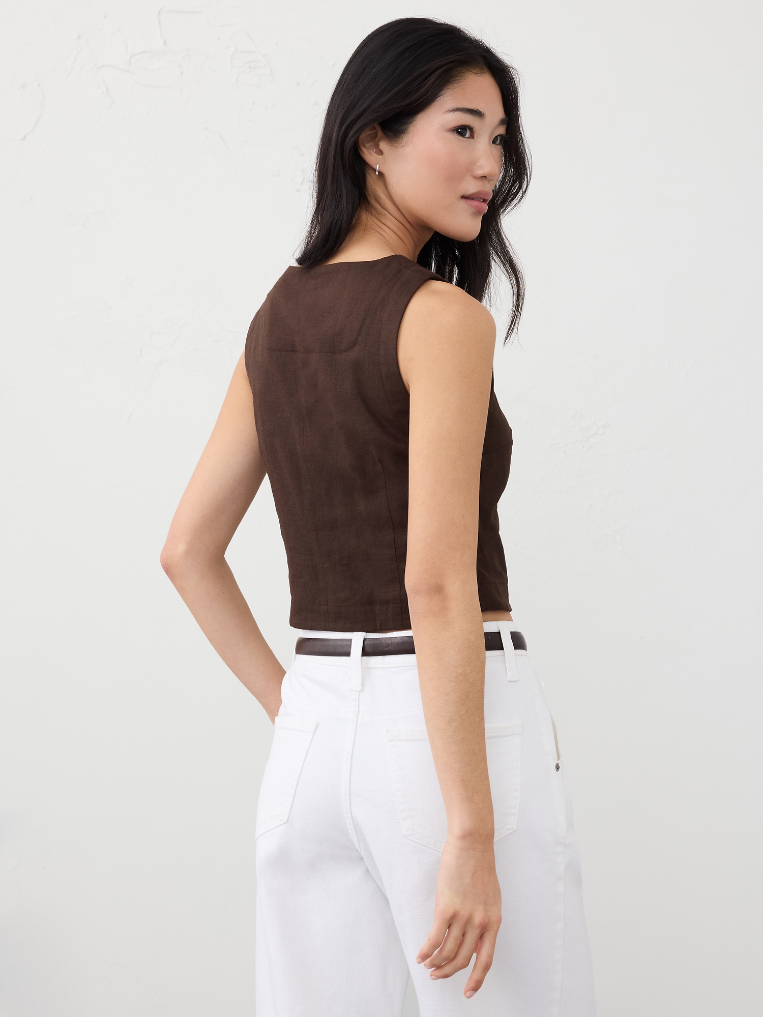 Image number 2 showing, Linen-Blend Buttoned Top