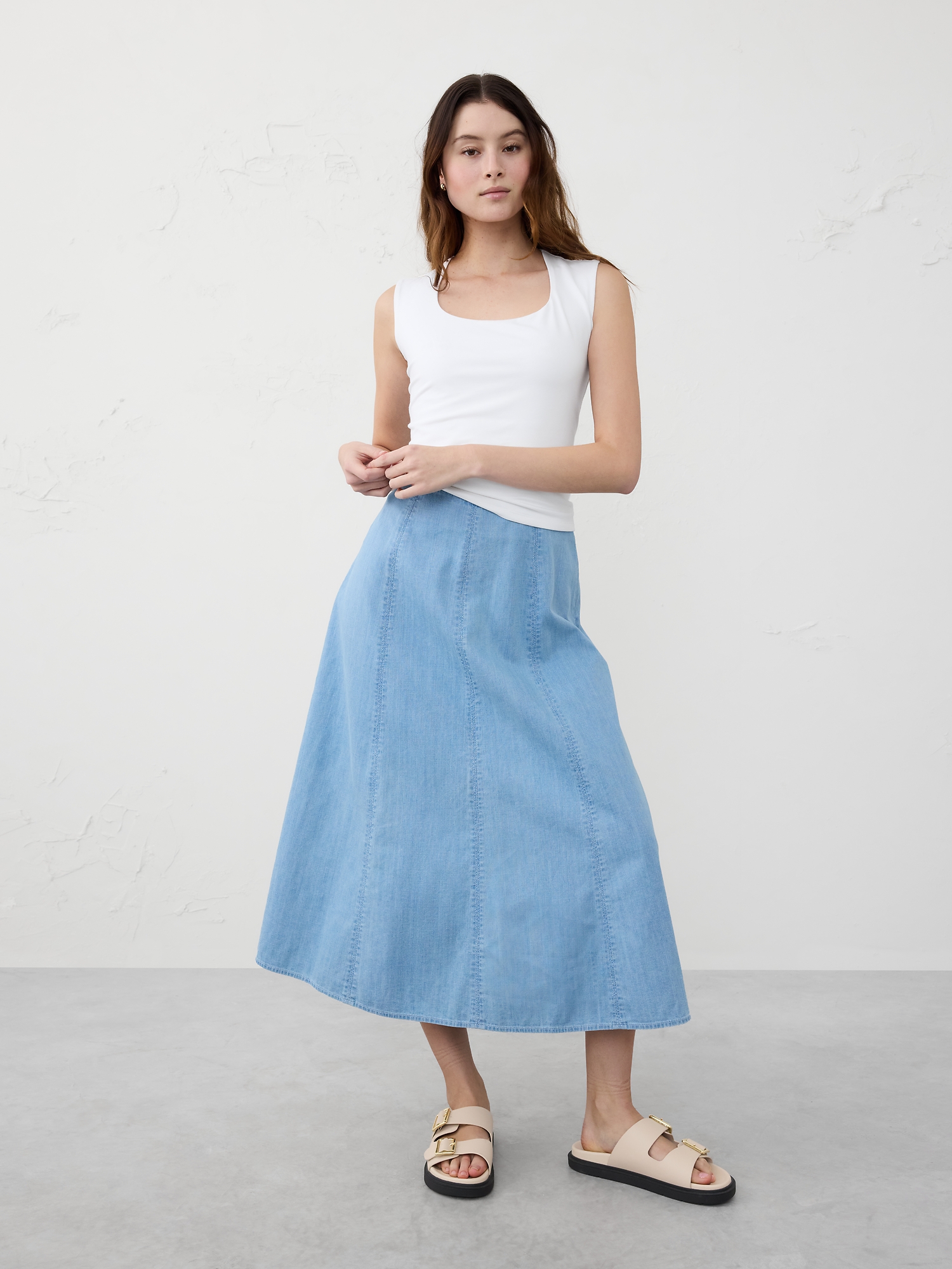 Scoop-Neck Soft Stretch Top