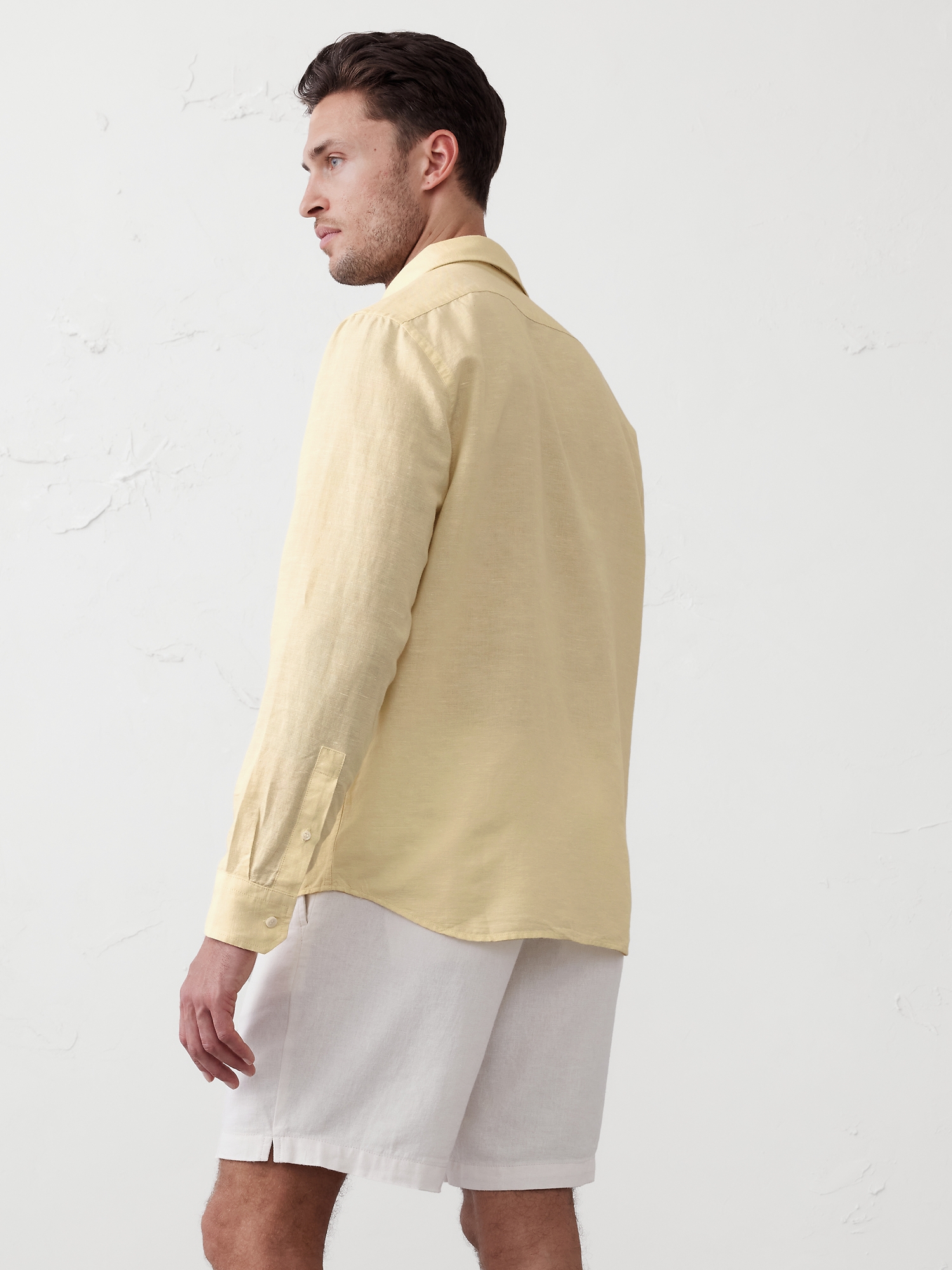 Image number 8 showing, Slim Linen-Blend Shirt