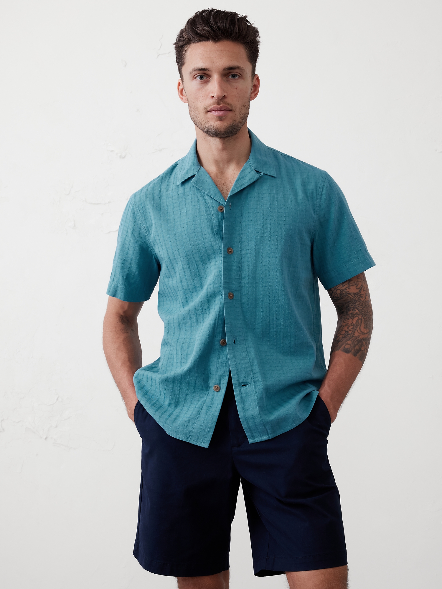 Standard Fit Textured Resort Shirt - Blue
