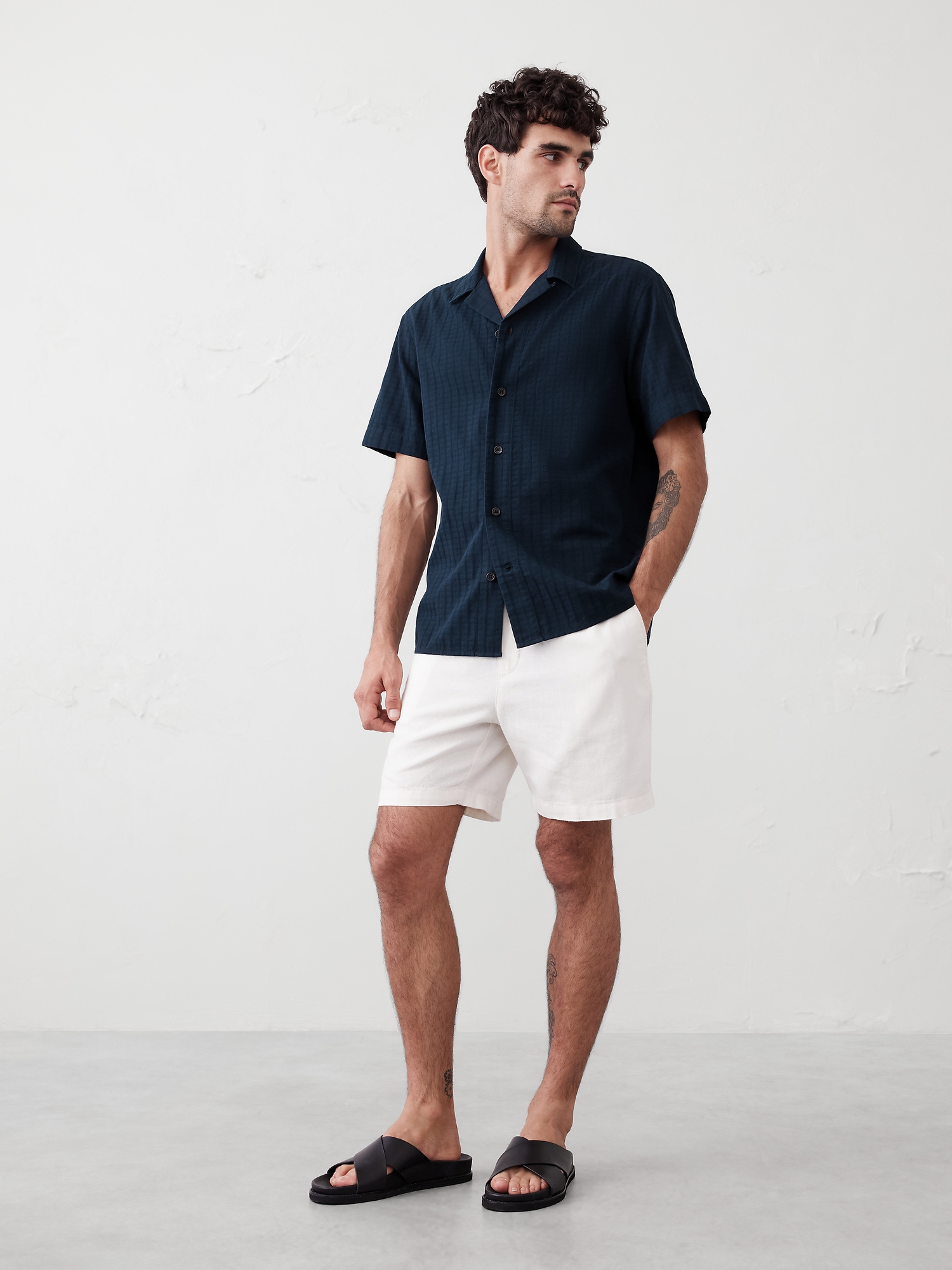 Standard Fit Textured Resort Shirt - Blue