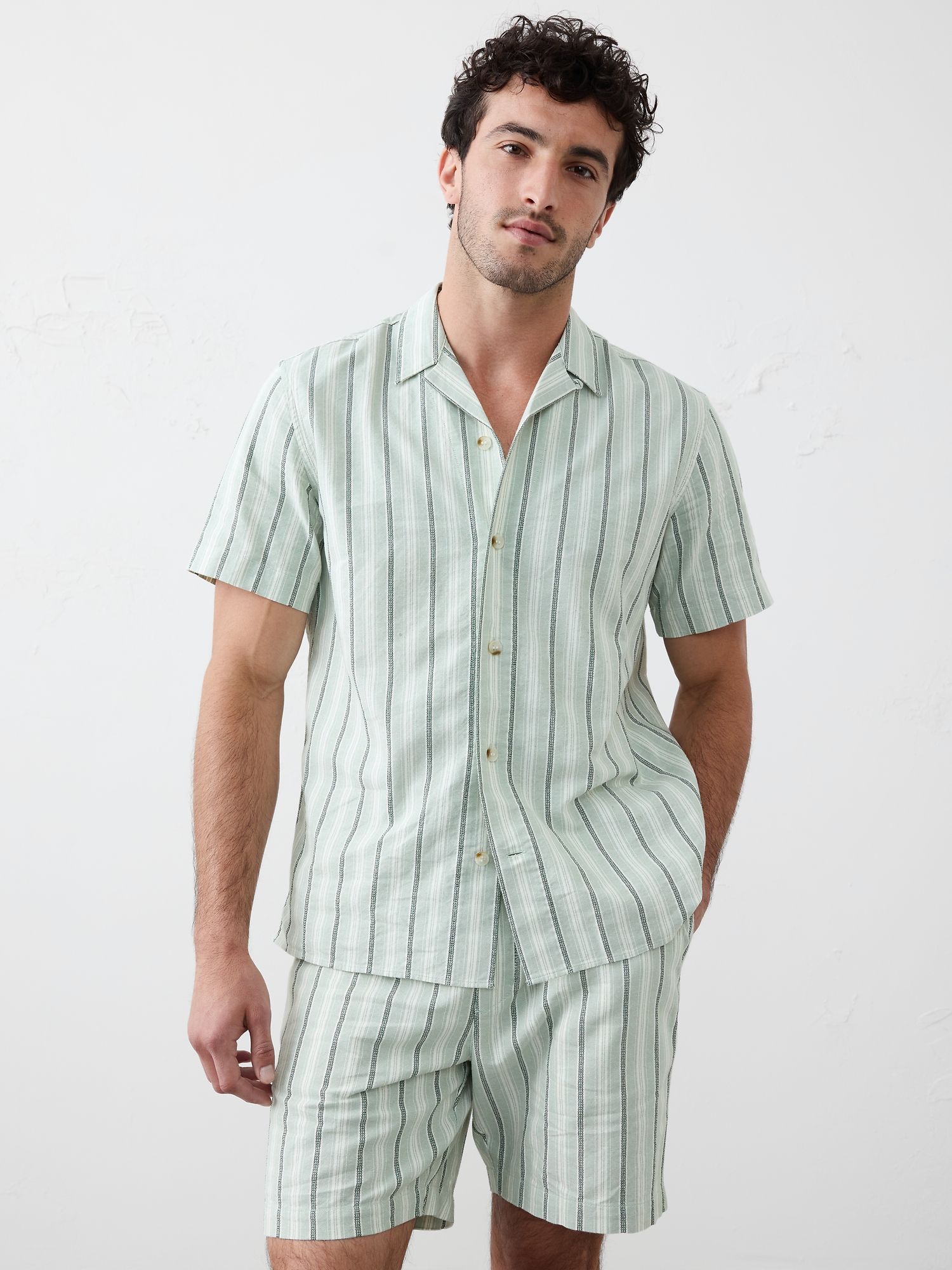 Chemise de vacances texturée coupe standard - Vert