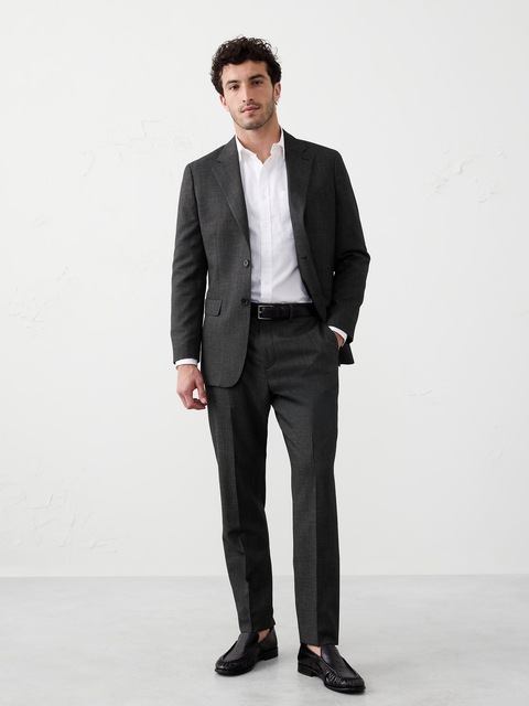 What are Modern Fit Pants for Men: Stylish Comfort Guide