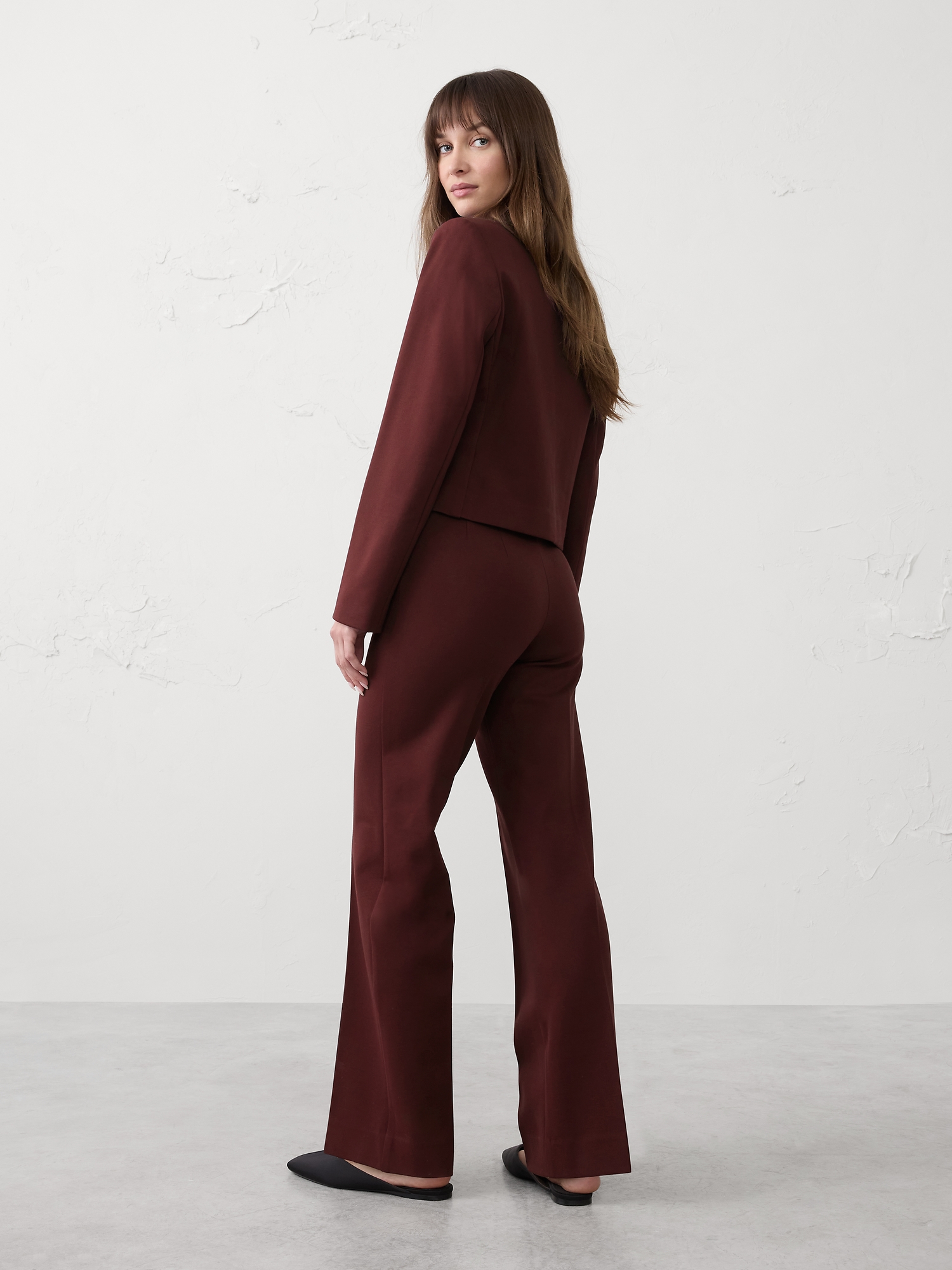 L'image numéro 7 présente Pantalon droit en tricot point de Rome