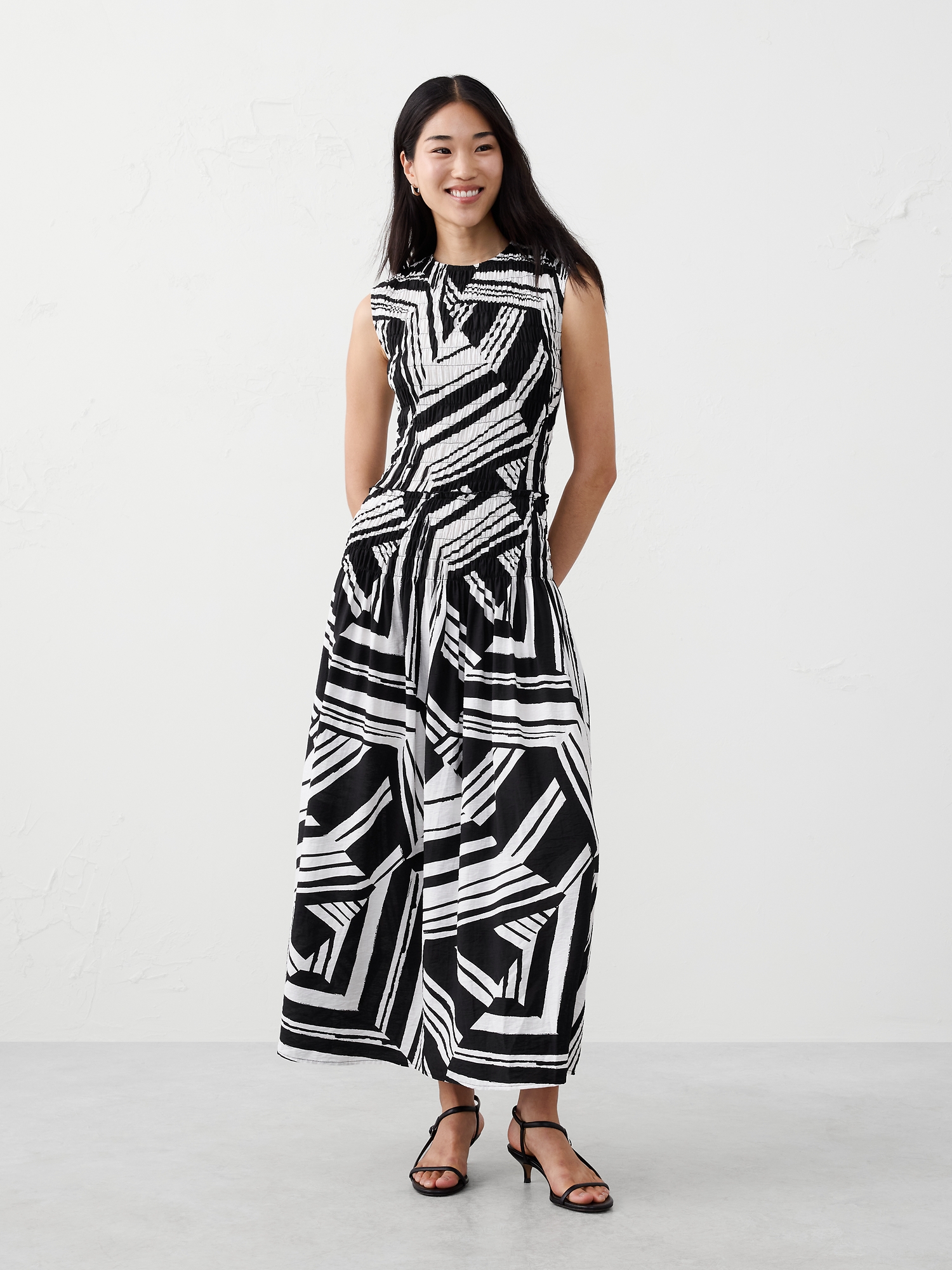 Robe longue à corsage smocké - Noir