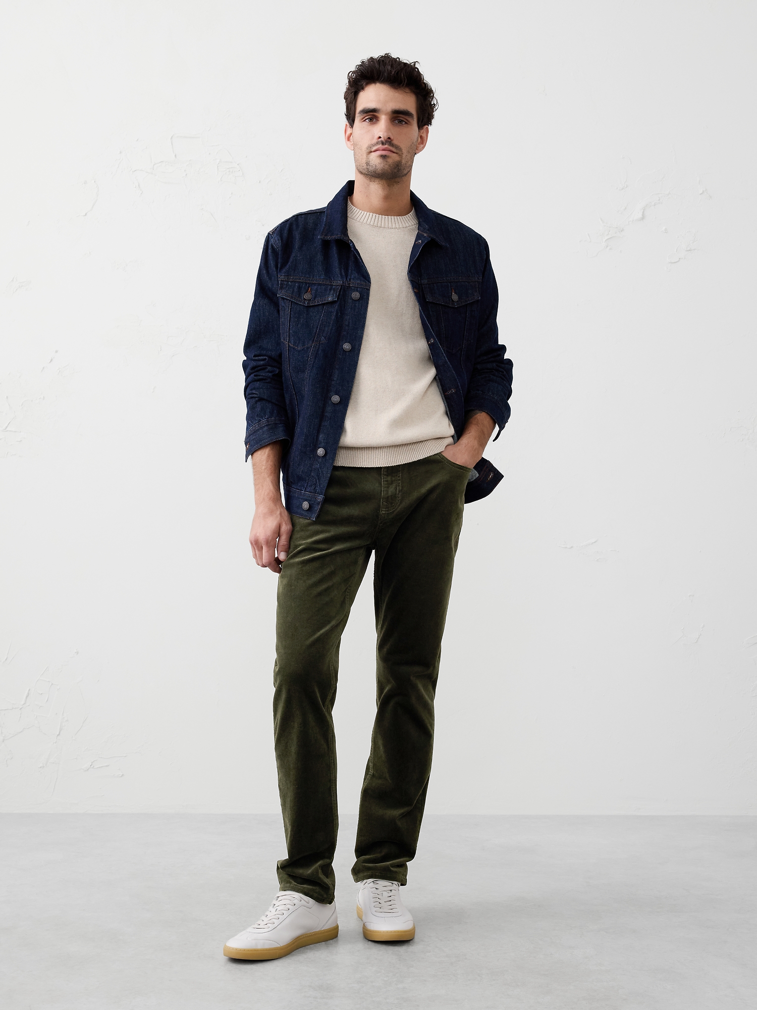 Image number 1 showing, SLIM TRAVEL CORDUROY PANT
