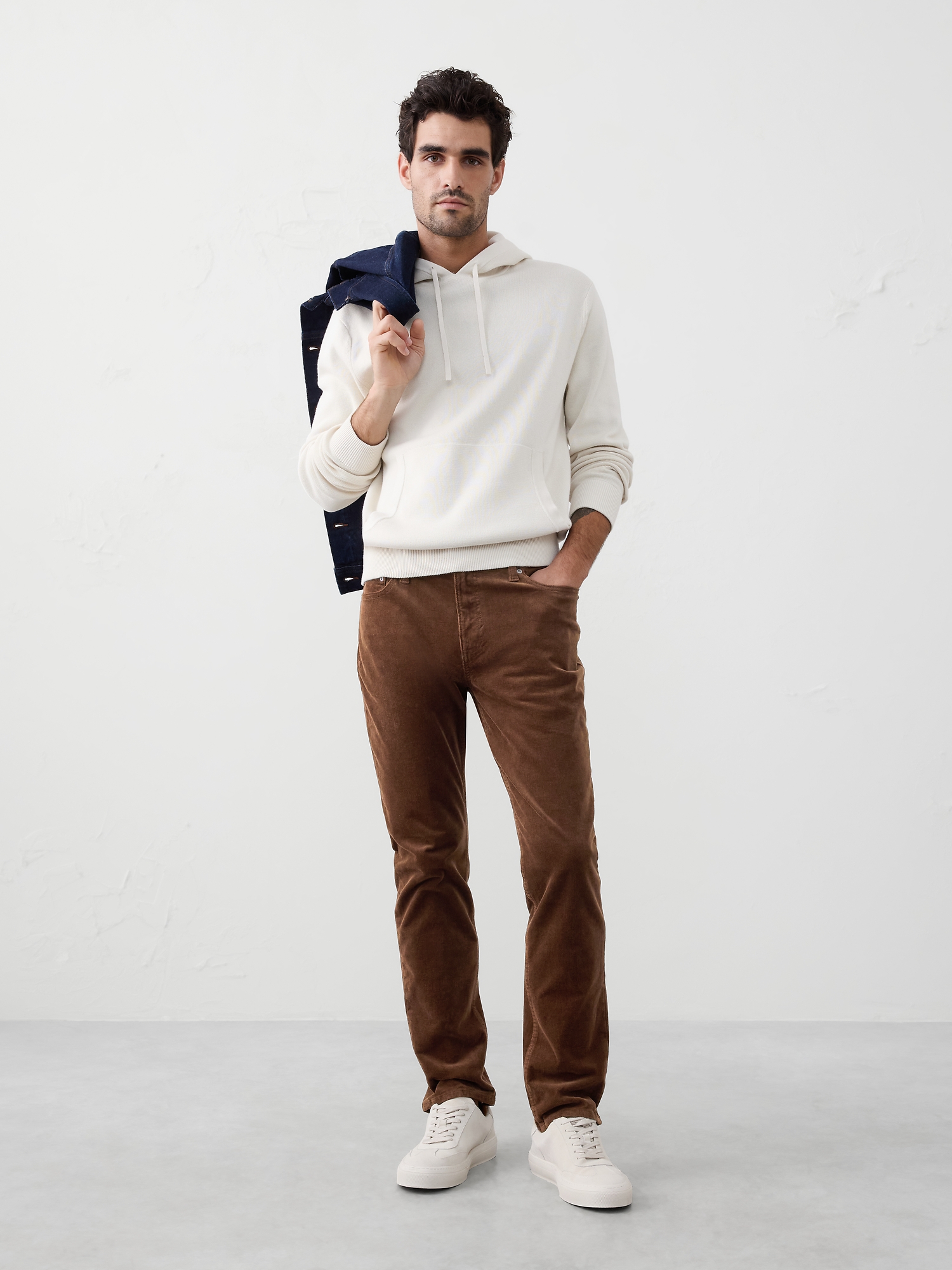 Pantalon Voyageur XT étroit en velours côtelé - Cannelle
