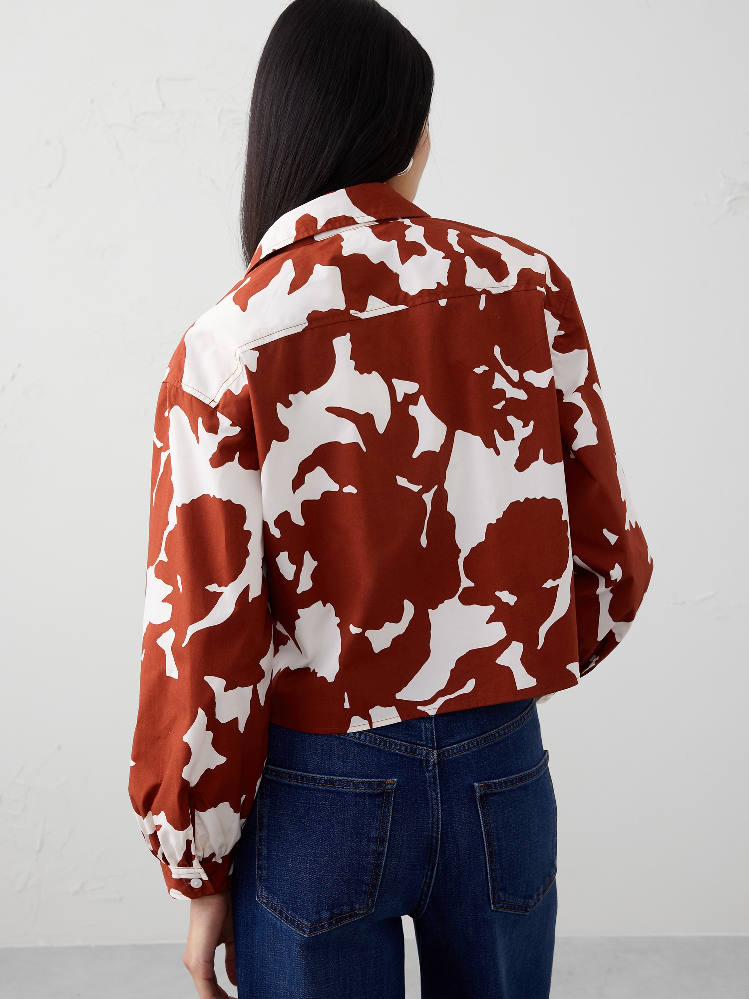 Image number 5 showing, CROPPED DOUBLE POCKET SHIRT