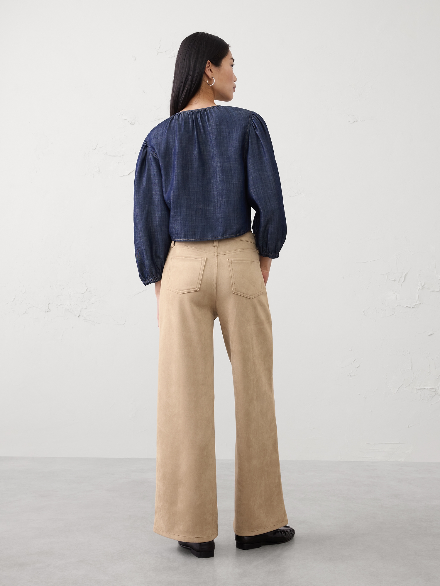 Image number 2 showing, WIDE-LEG HIGH-RISE VEGAN SUEDE PANT