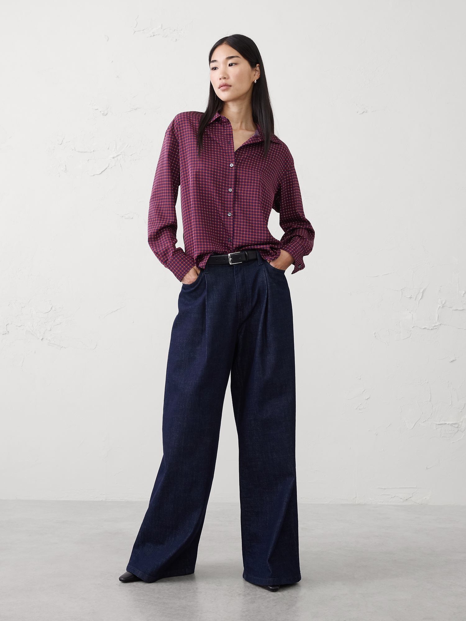 Image number 1 showing, Perfect Sheen Twill Shirt