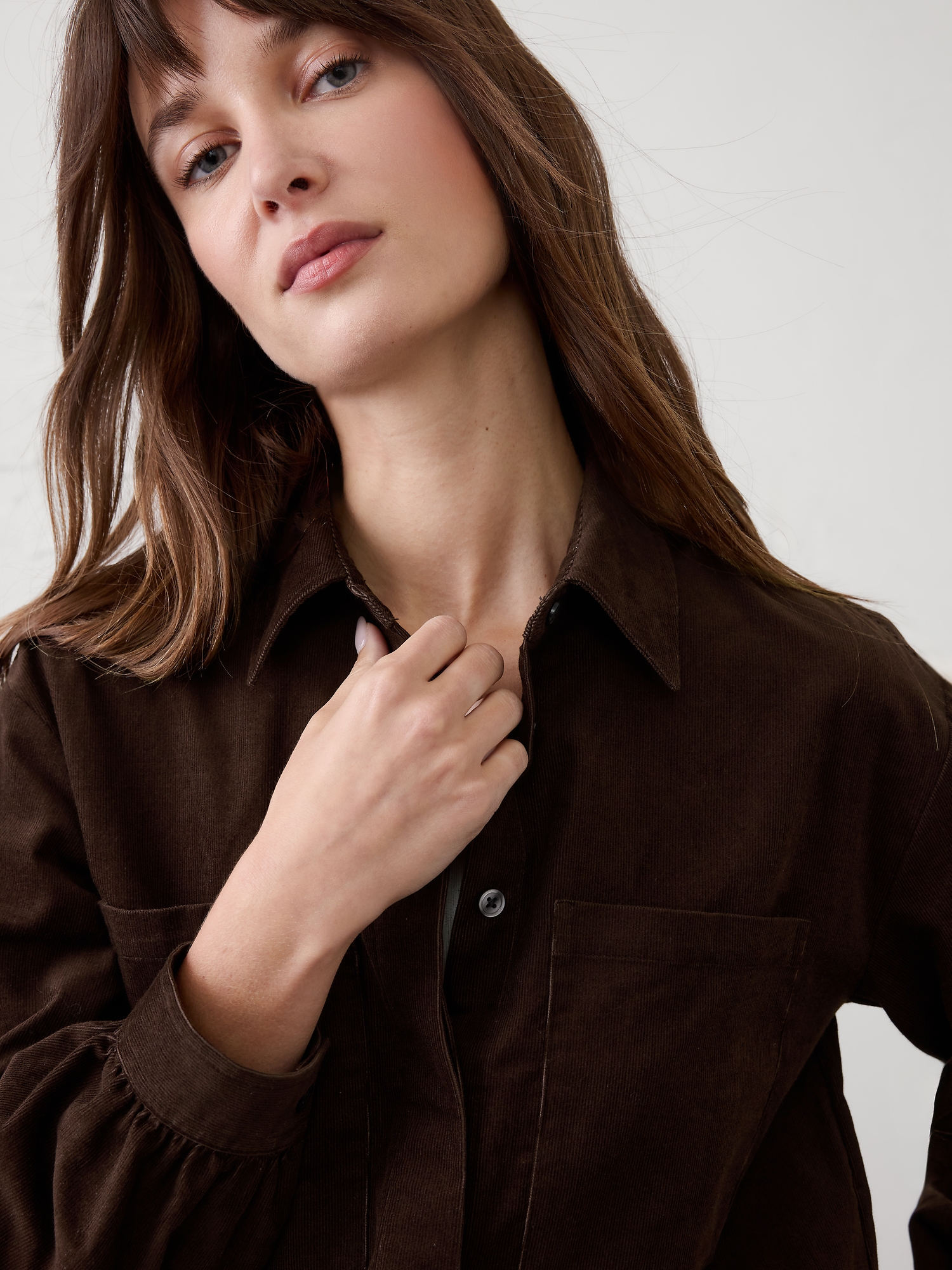 Image number 3 showing, CROPPED DOUBLE POCKET SHIRT
