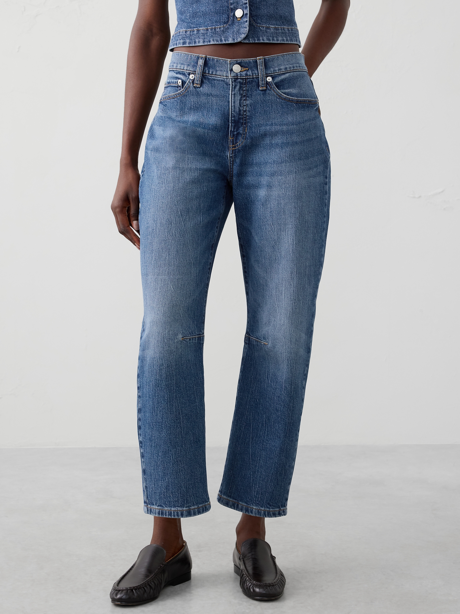 Image number 3 showing, Barrel Mid-Rise Jean