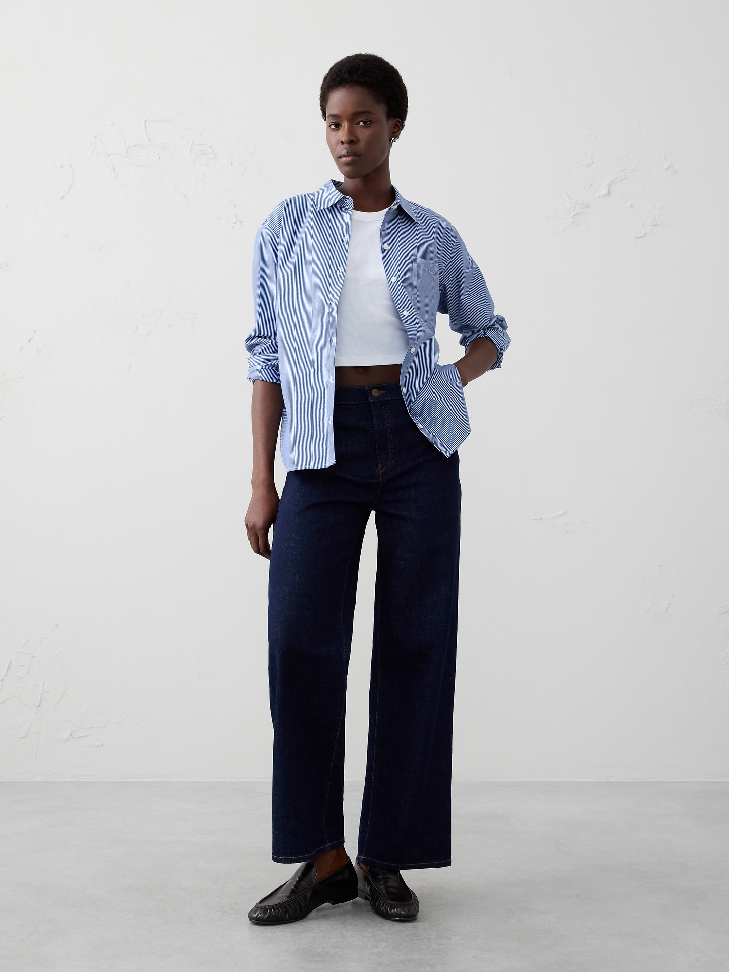 Image number 1 showing, Classic Poplin Shirt