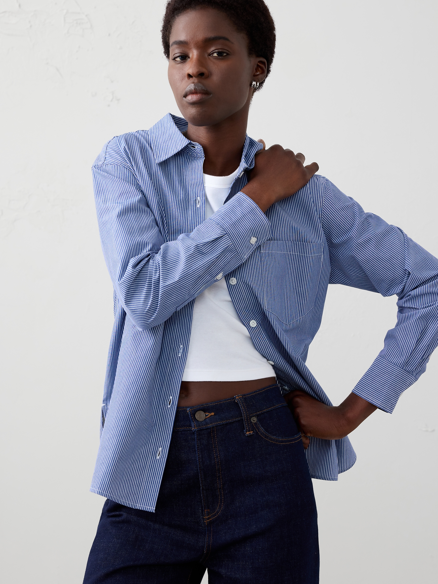 Image number 3 showing, Classic Poplin Shirt