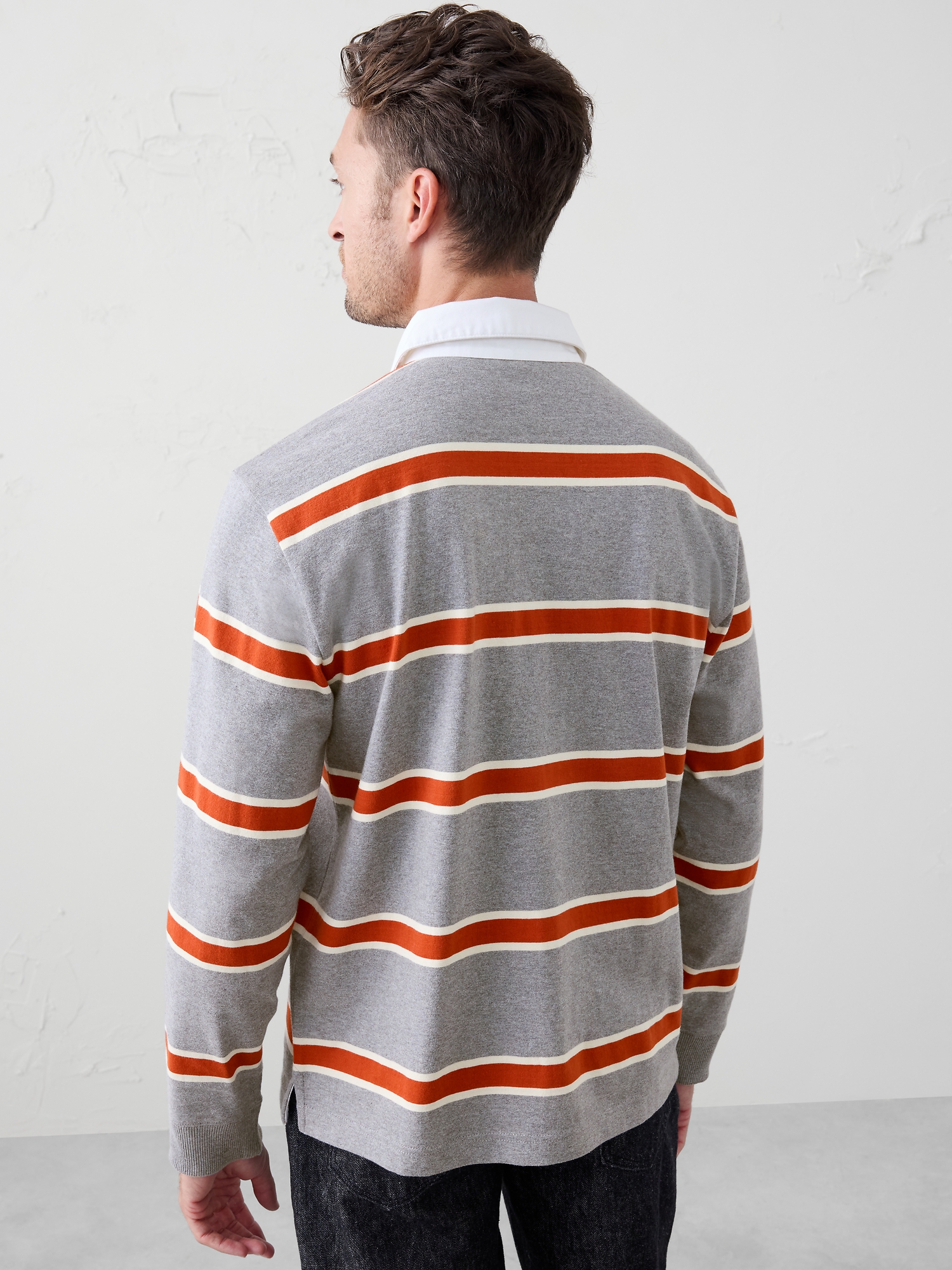 L'image numéro 2 présente Chandail de style rugby