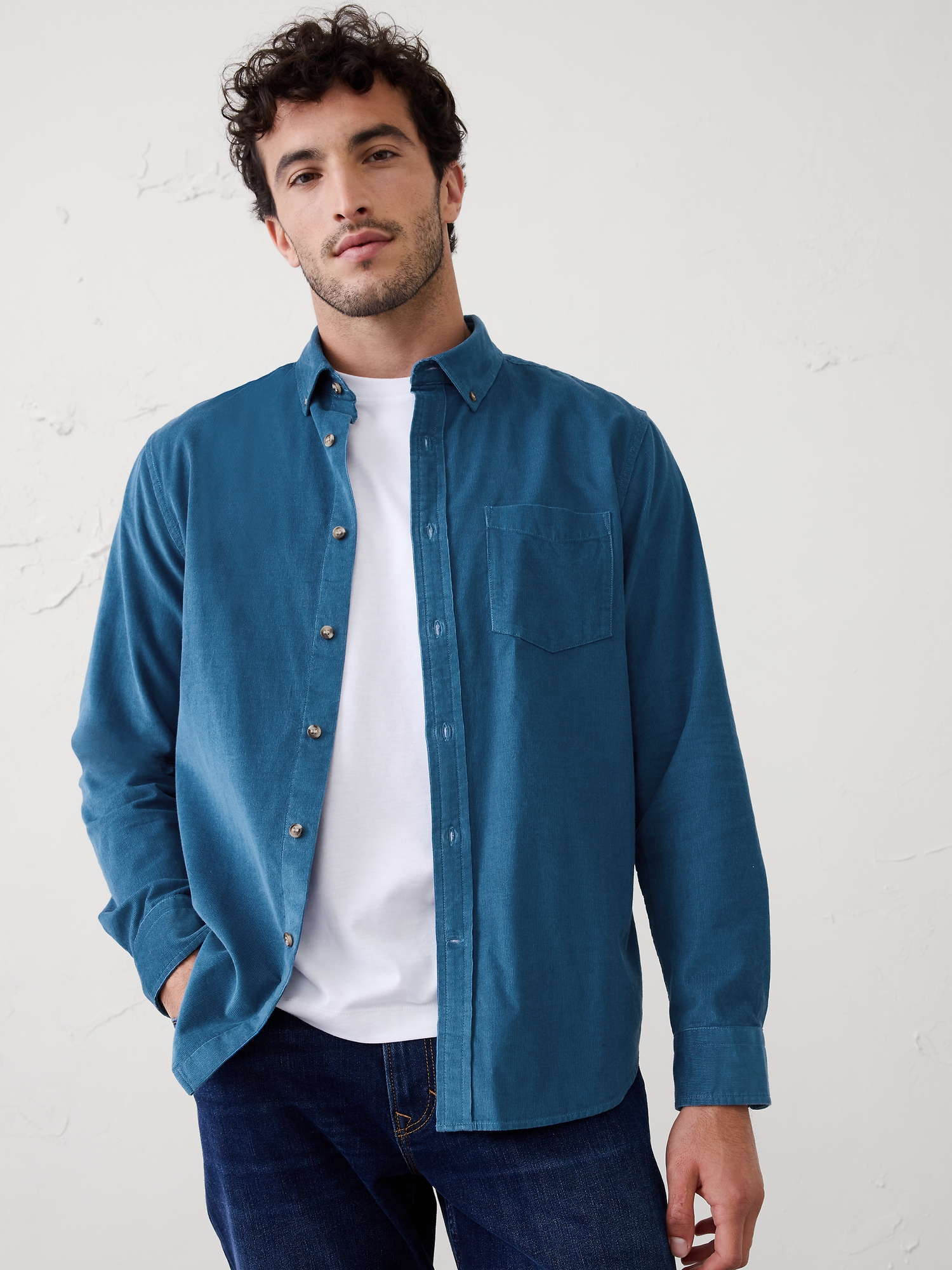 SLIM-FIT FINE WALE CORDUROY SHIRT - Rain Shower
