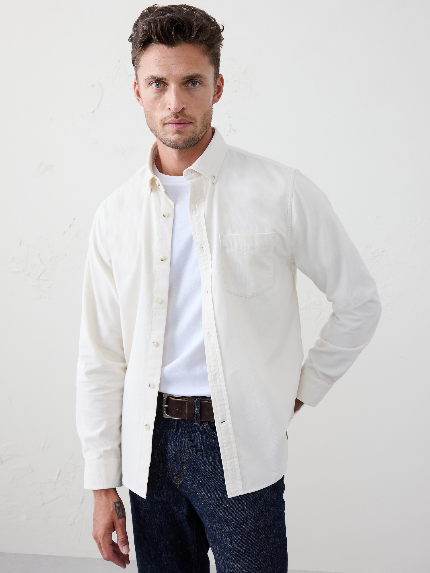 Slim-Fit Fine Wale Corduroy Shirt - Tranisition Cream