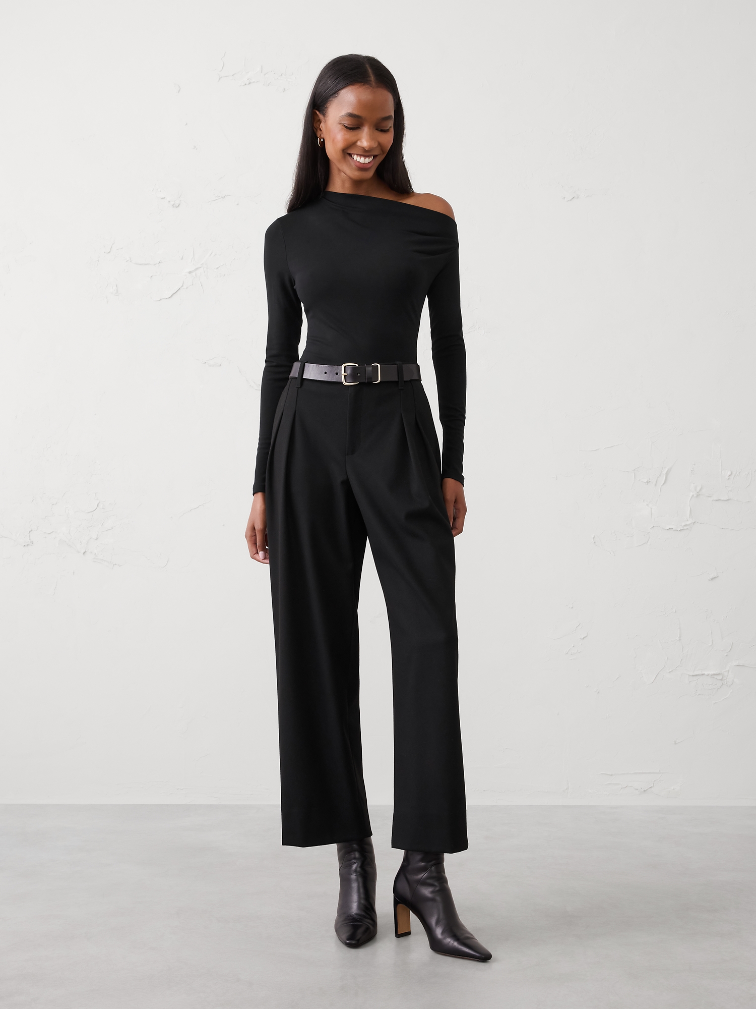 Asymmetrical Soft Top - Black
