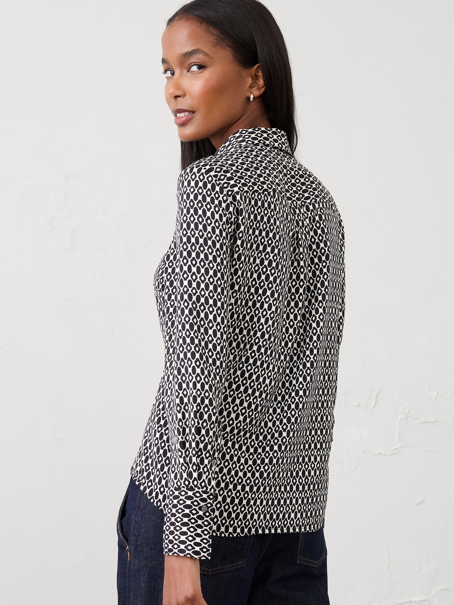 Image number 2 showing, Silky Classic Shirt