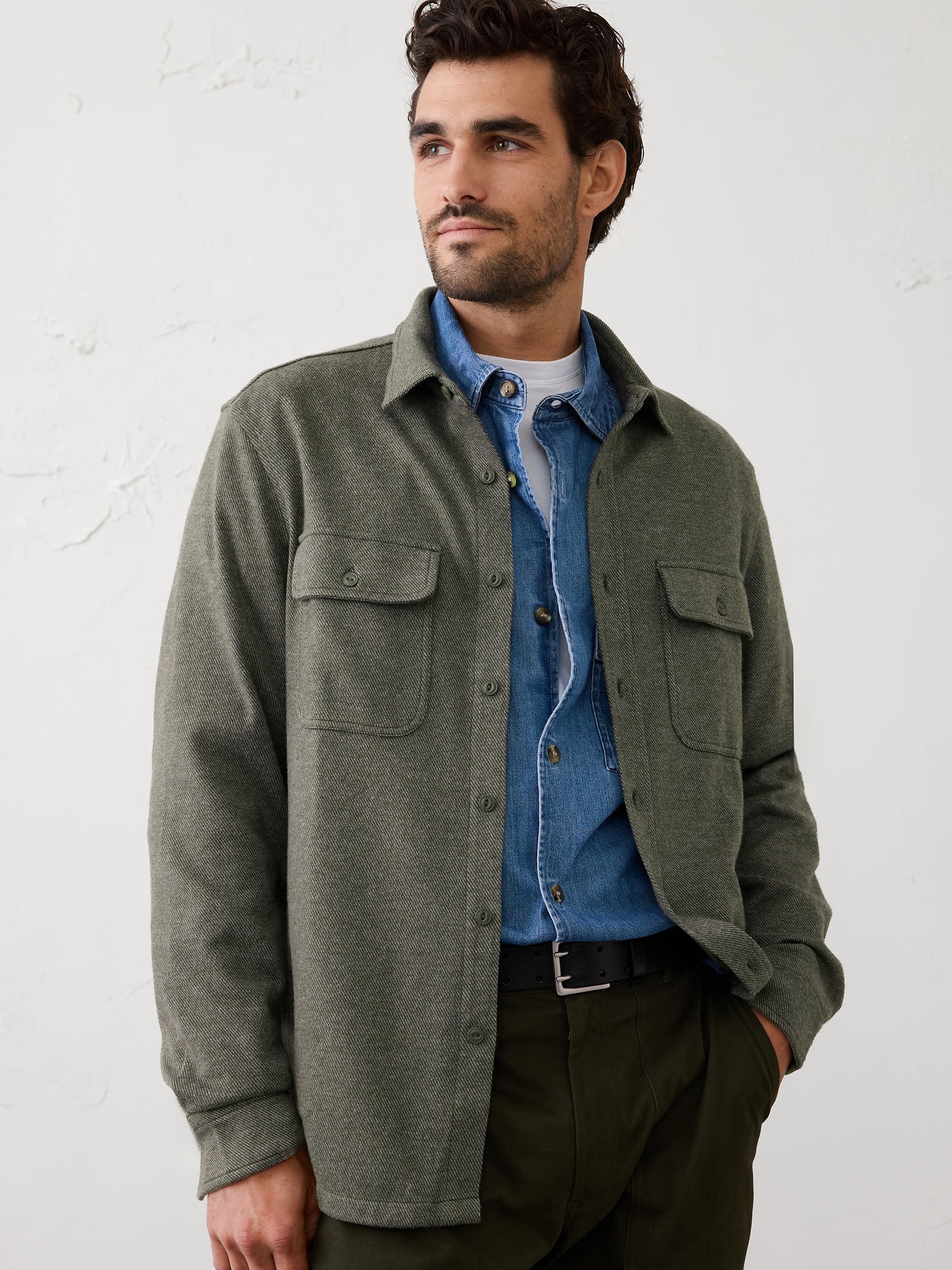 Chemise standard en chamois - Olive