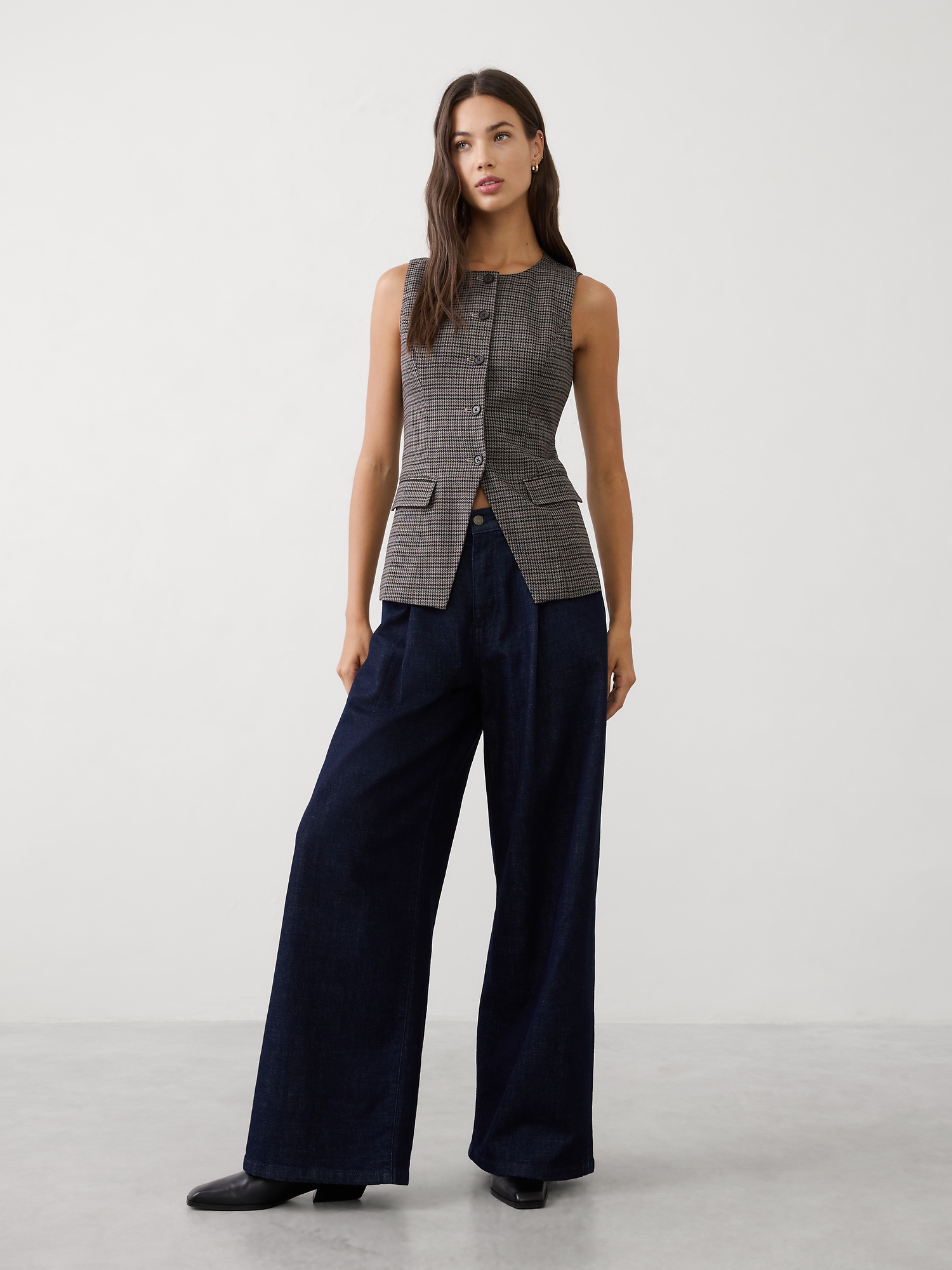 Image number 1 showing, Houndstooth Long Vest