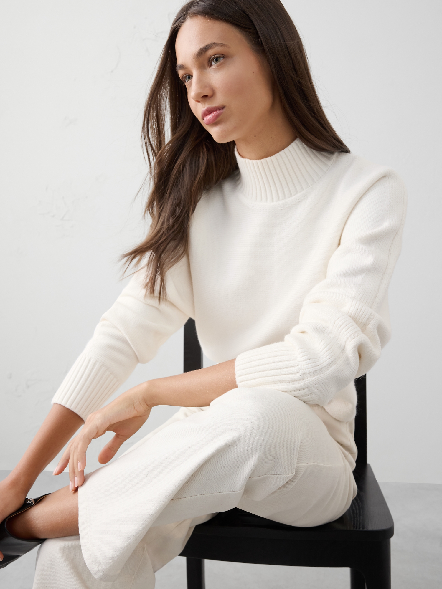 Image number 3 showing, Oversized Ribbed Cropped Sweater