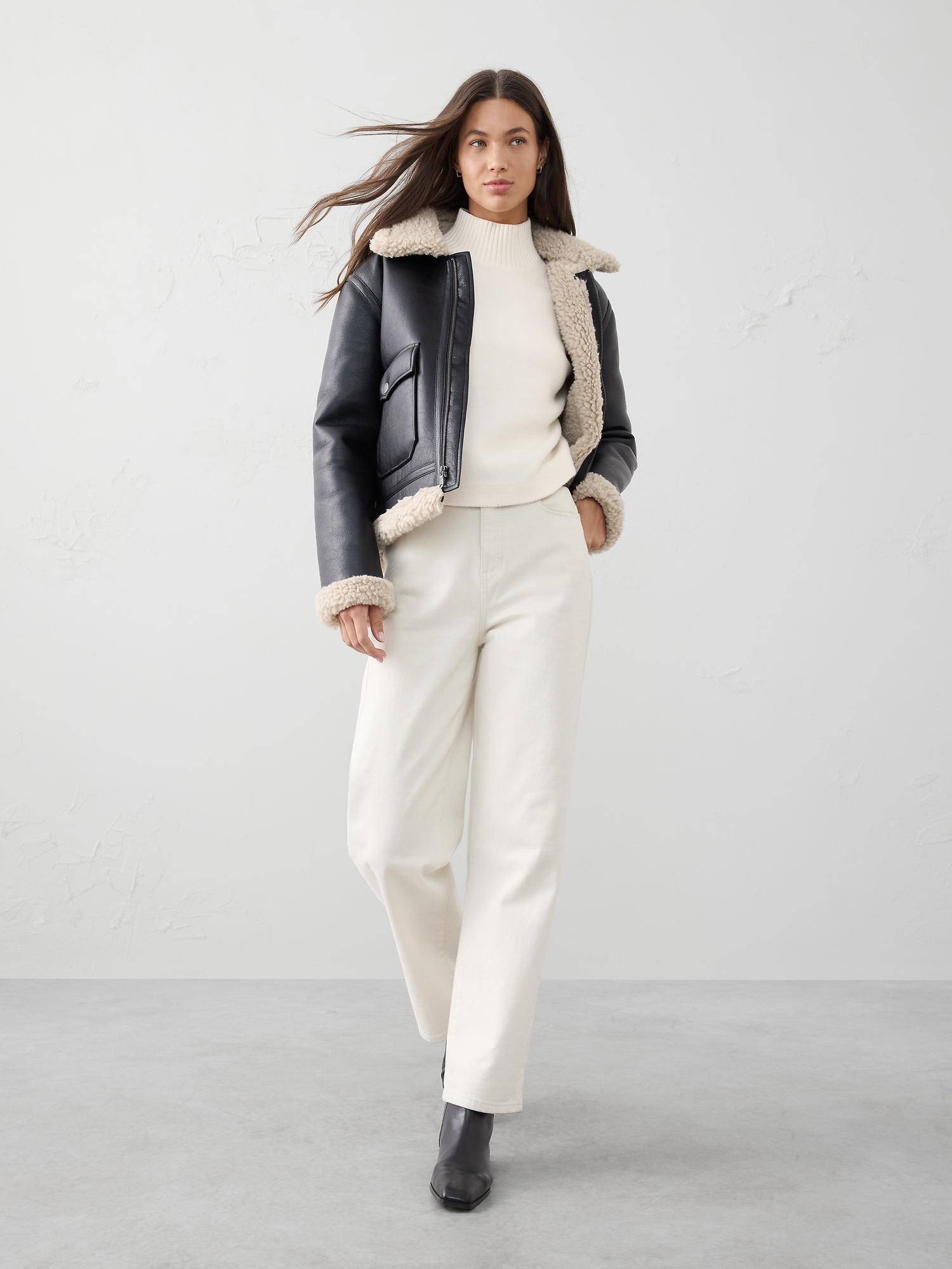 Oversized Ribbed Cropped Sweater