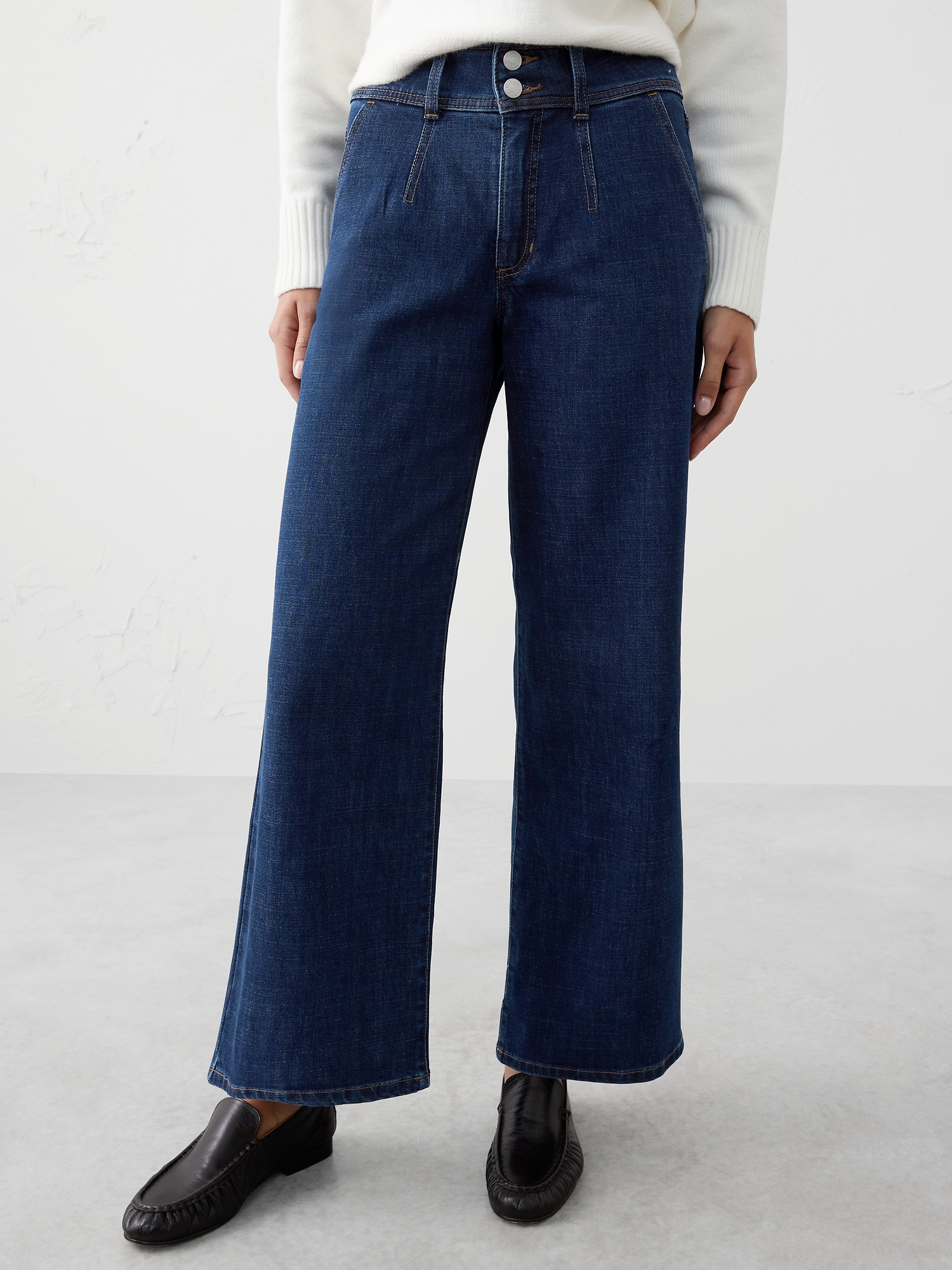 Image number 6 showing, Wide-Leg High-Rise Darted Trouser Jean