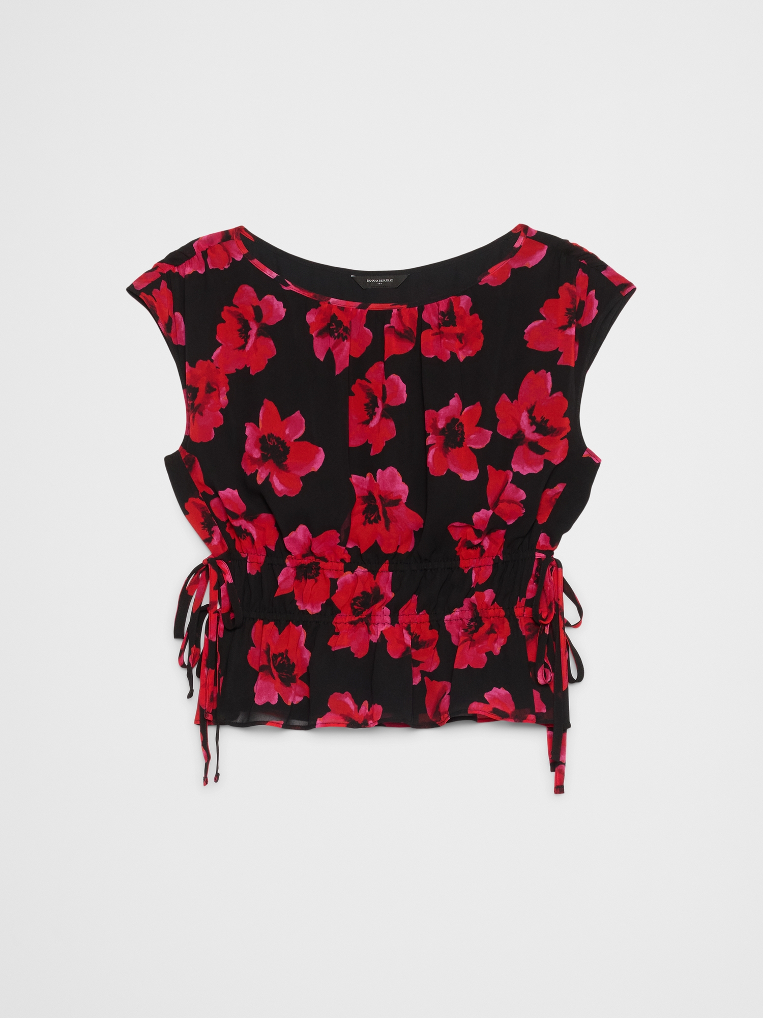 L'image numéro 4 présente Haut noué sur les côtés