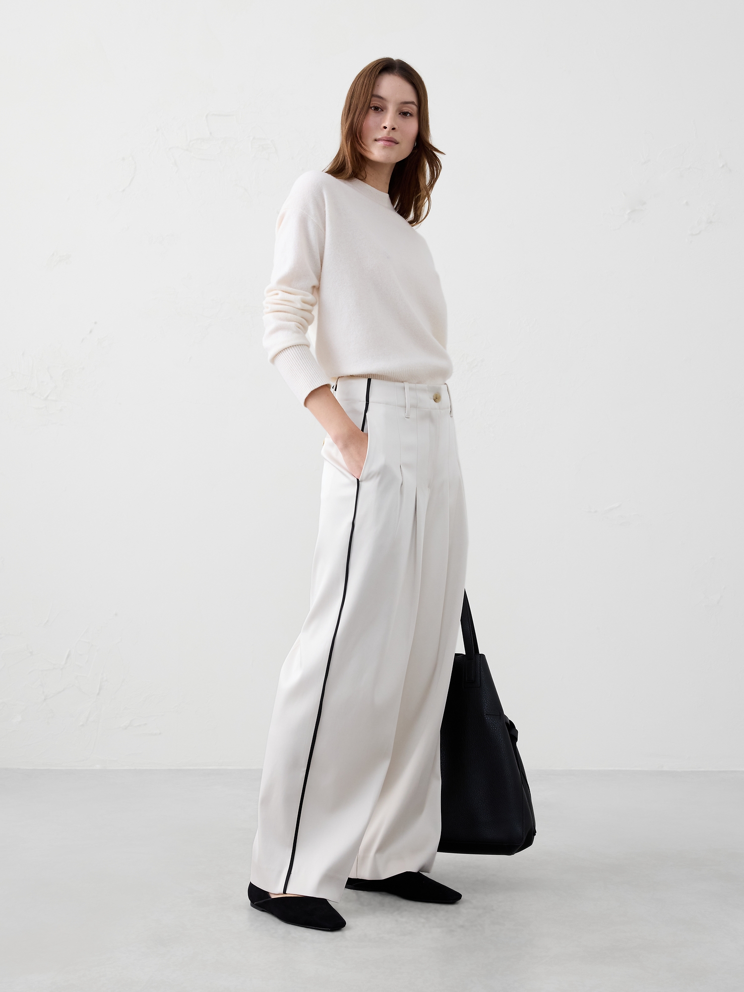 Straight Ultra High-Rise Satin Trouser