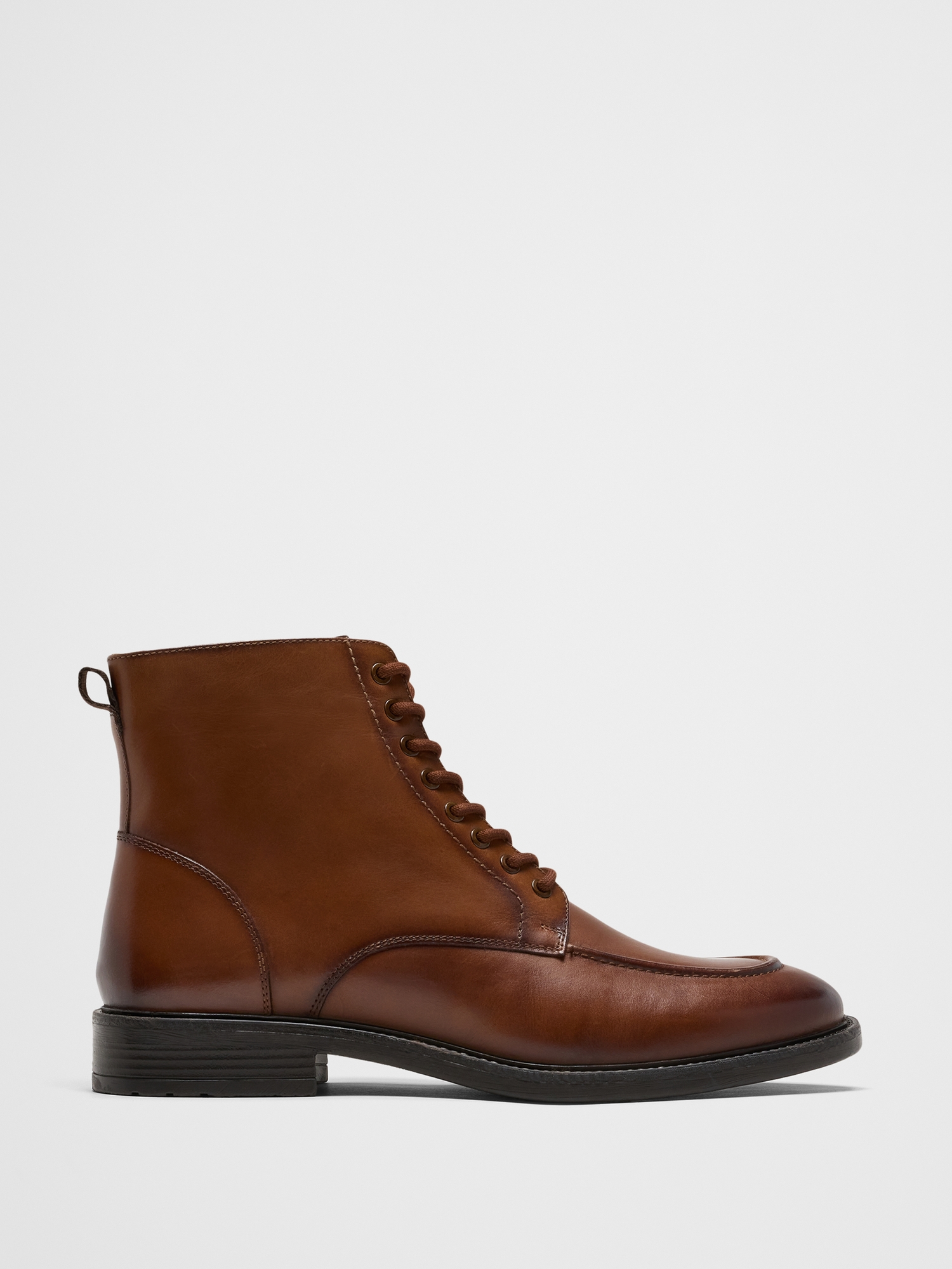 Bottes à bout mocassin en cuir lissé