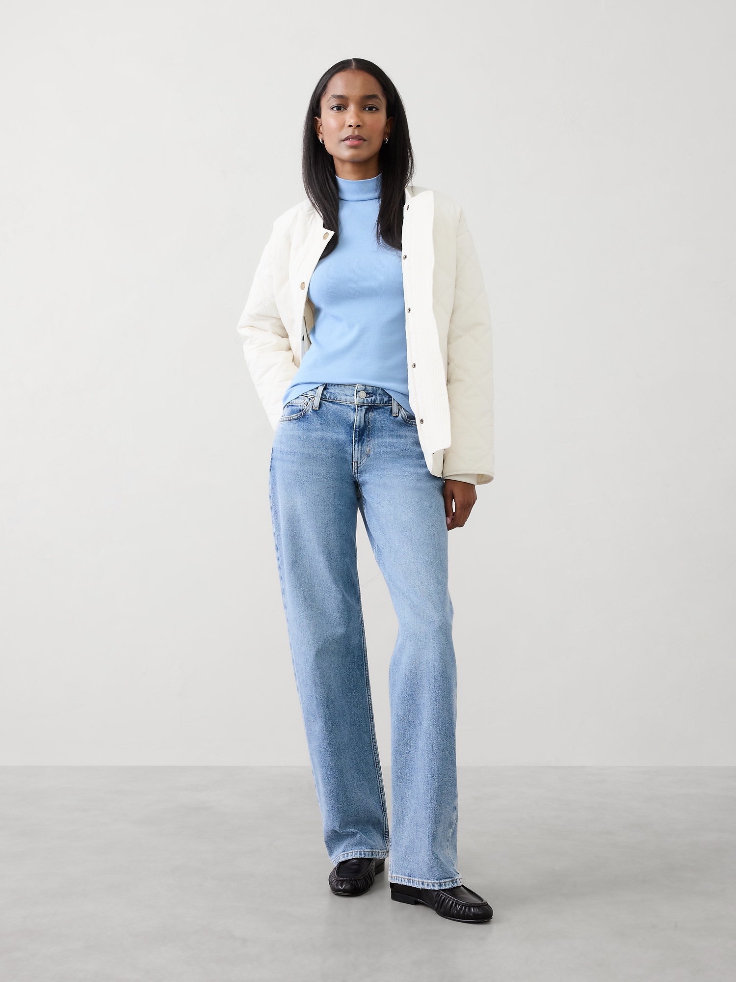 L'image numéro 3 présente Haut côtelé à col cheminée