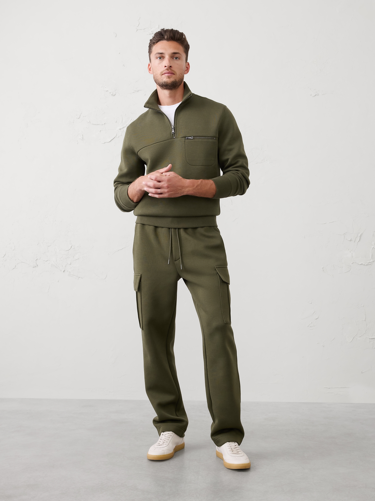 PANTALON CARGO EN TRICOT DOUX
