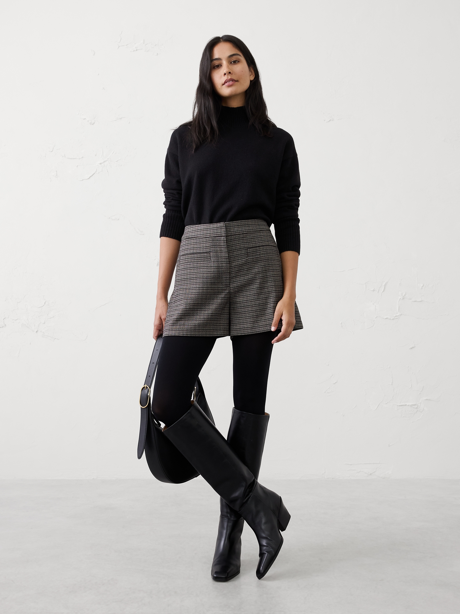 Image number 1 showing, High-Rise Trouser Short