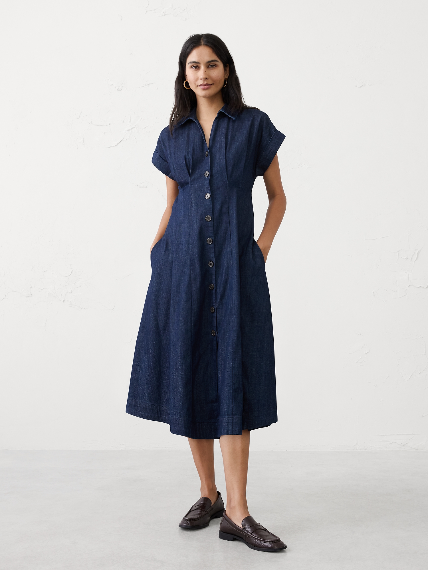 Robe-chemisier mi-longue en sergé