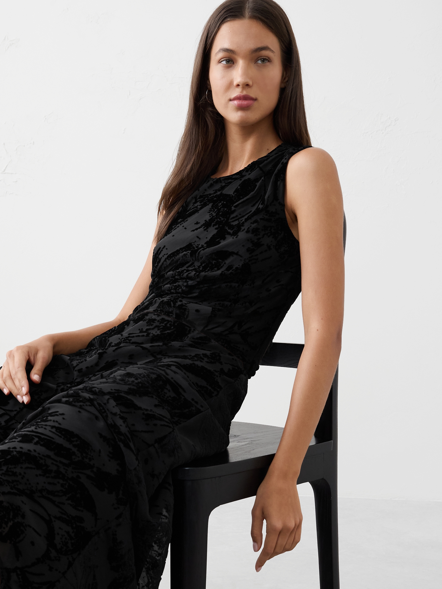 Image number 3 showing, Velvet High-Neck Top