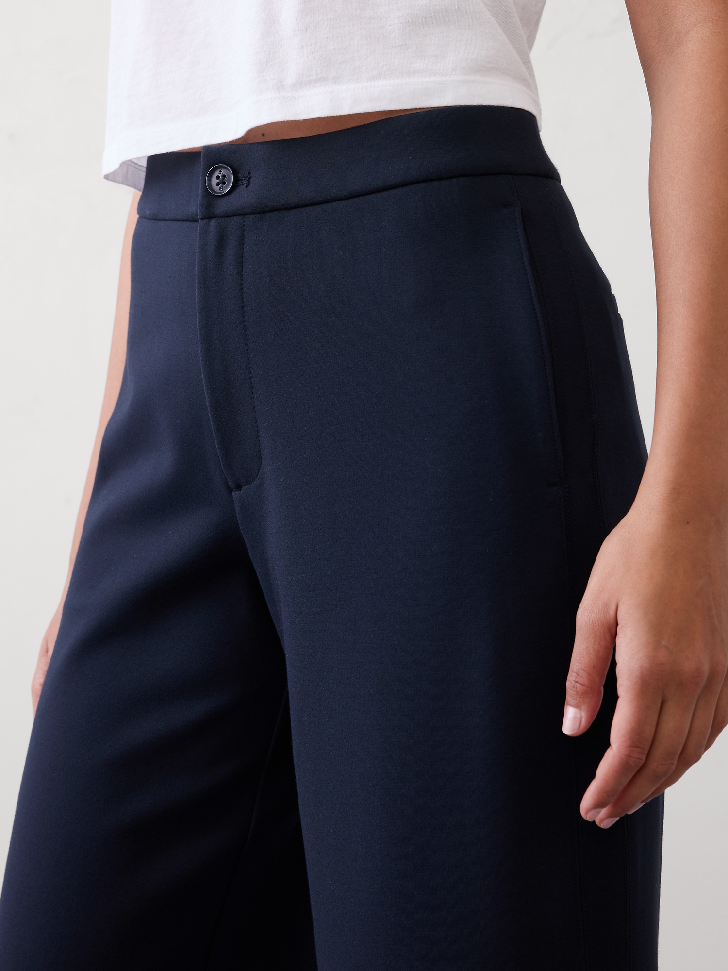 L'image numéro 3 présente Pantalon à jambe large à taille haute en tricot point de Rome