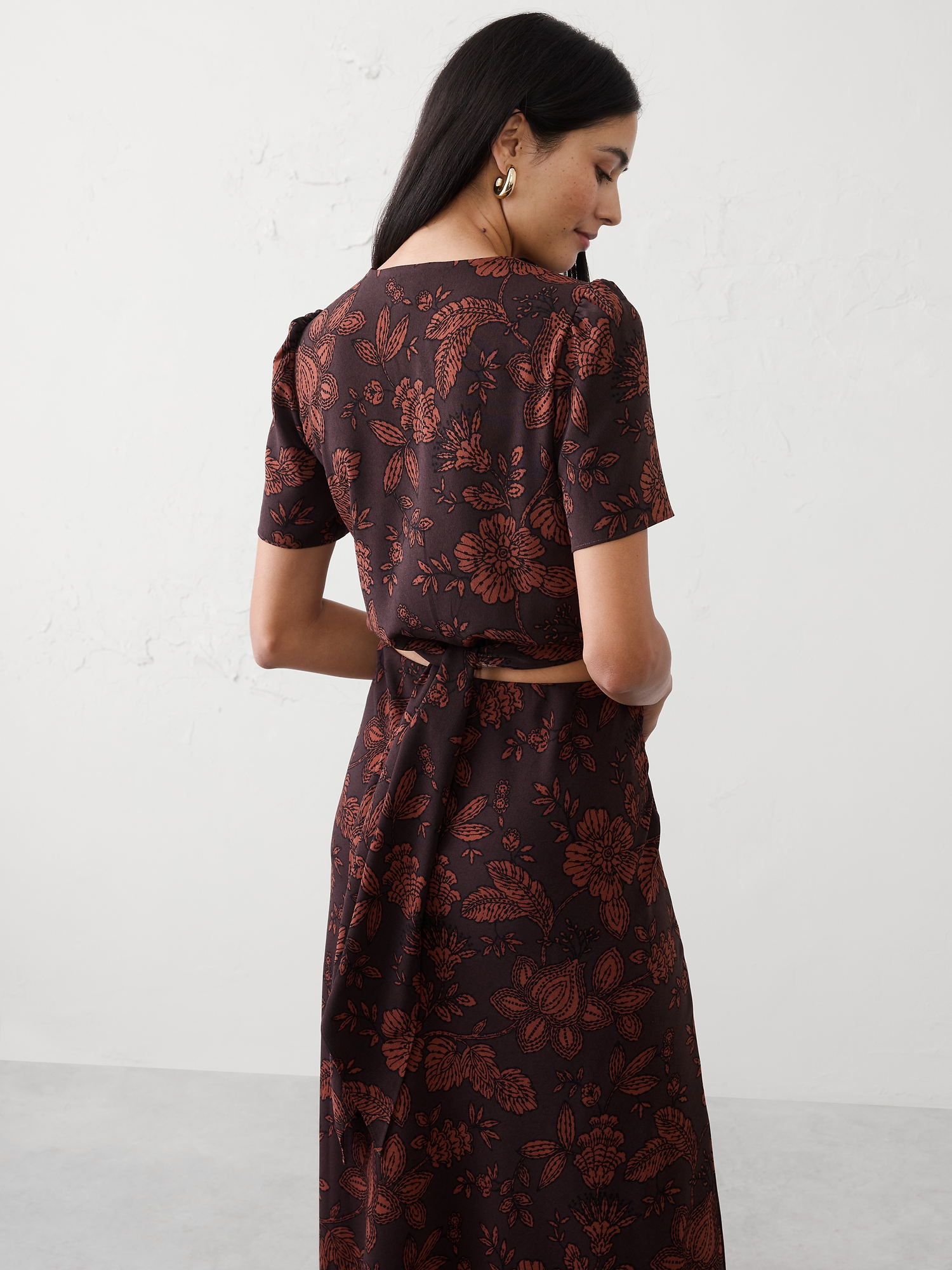 Image number 2 showing, Tied Cropped Top